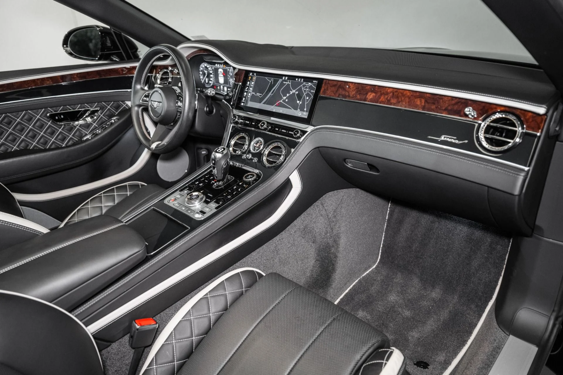 mph003_3769229668_Used_2022_Bentley_Continental_GTC_Speed_1758378223_0e3e9655c5