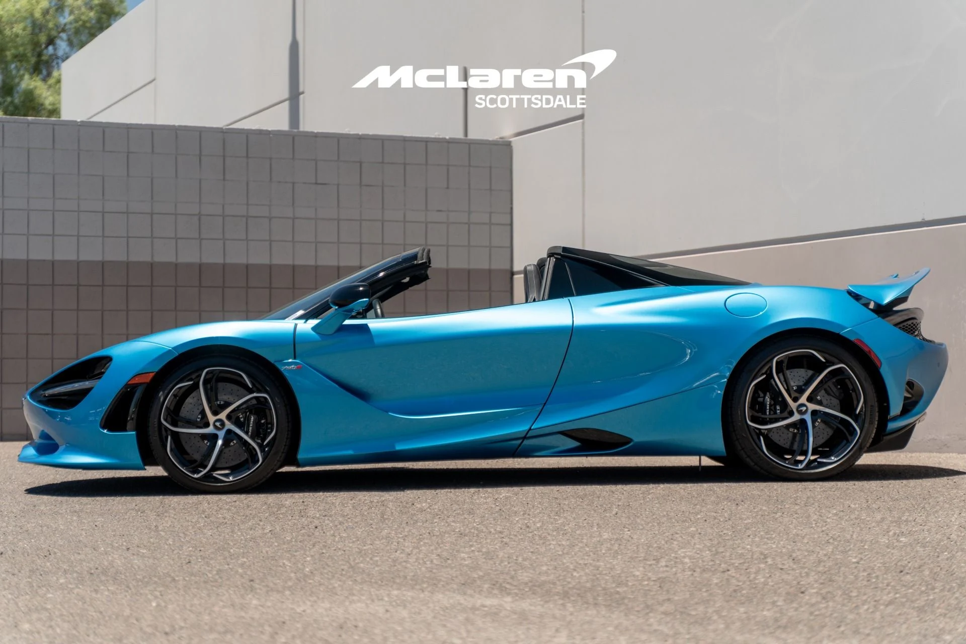 mph003_3785684041_Used_2024_MCLAREN_750_S_1783101265_023f130625