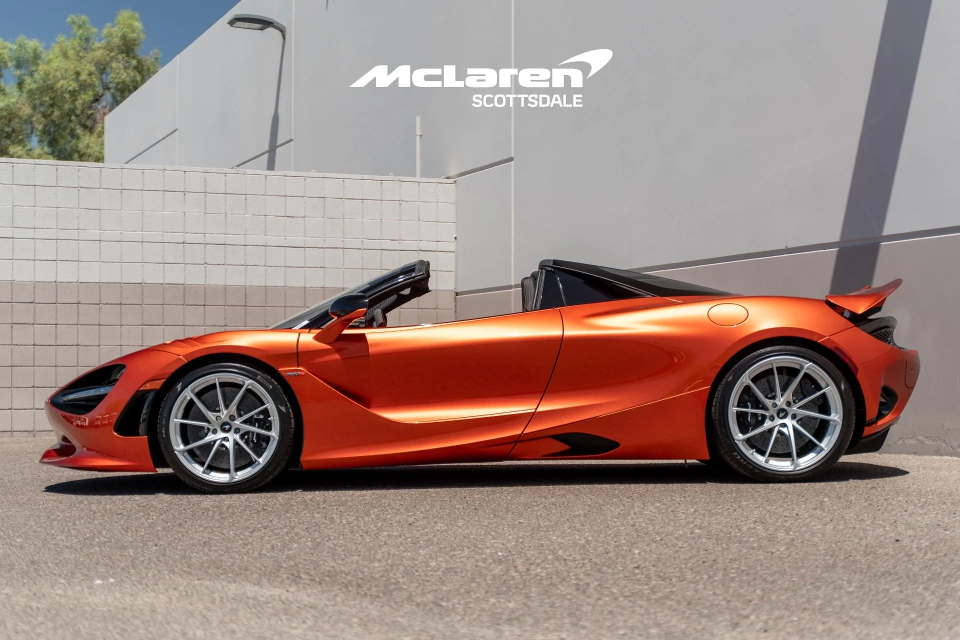 mph003_3786212235_Used_2024_MCLAREN_750_S_1781286096_5d1cba495d