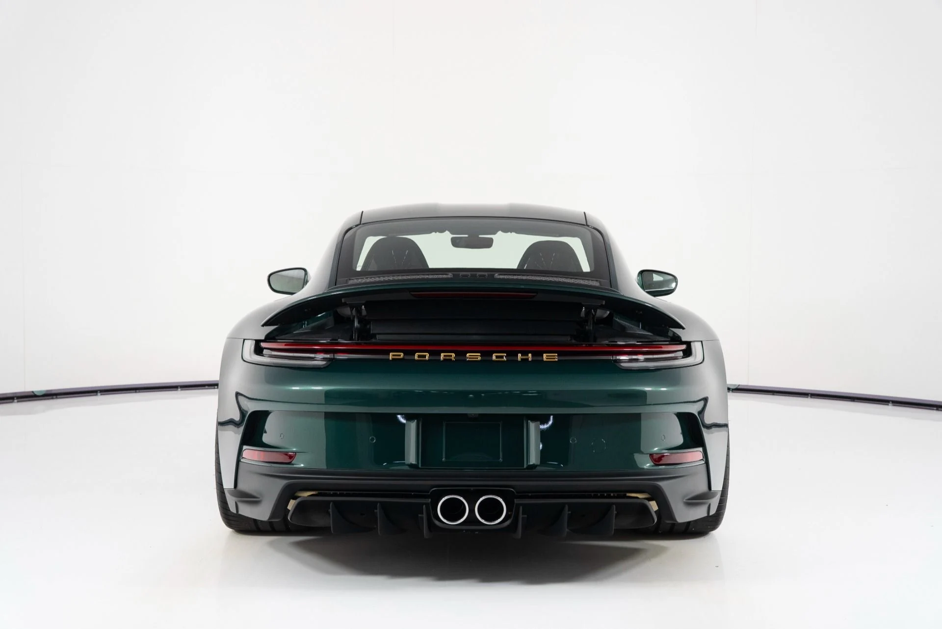 mph003_3787354197_Used_2024_Porsche_911_ST_1755542775_02624bafa0