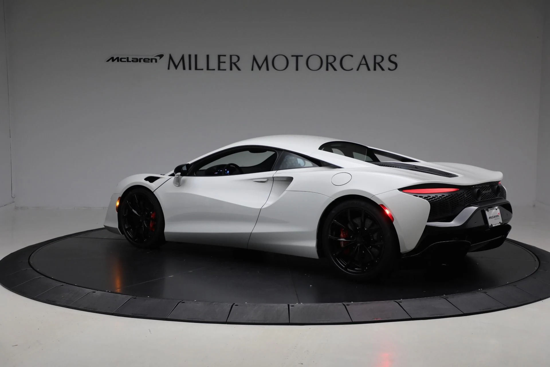 mph003_3794092794_New_2026_Mc_Laren_Artura_Tech_Lux_d3f791793e