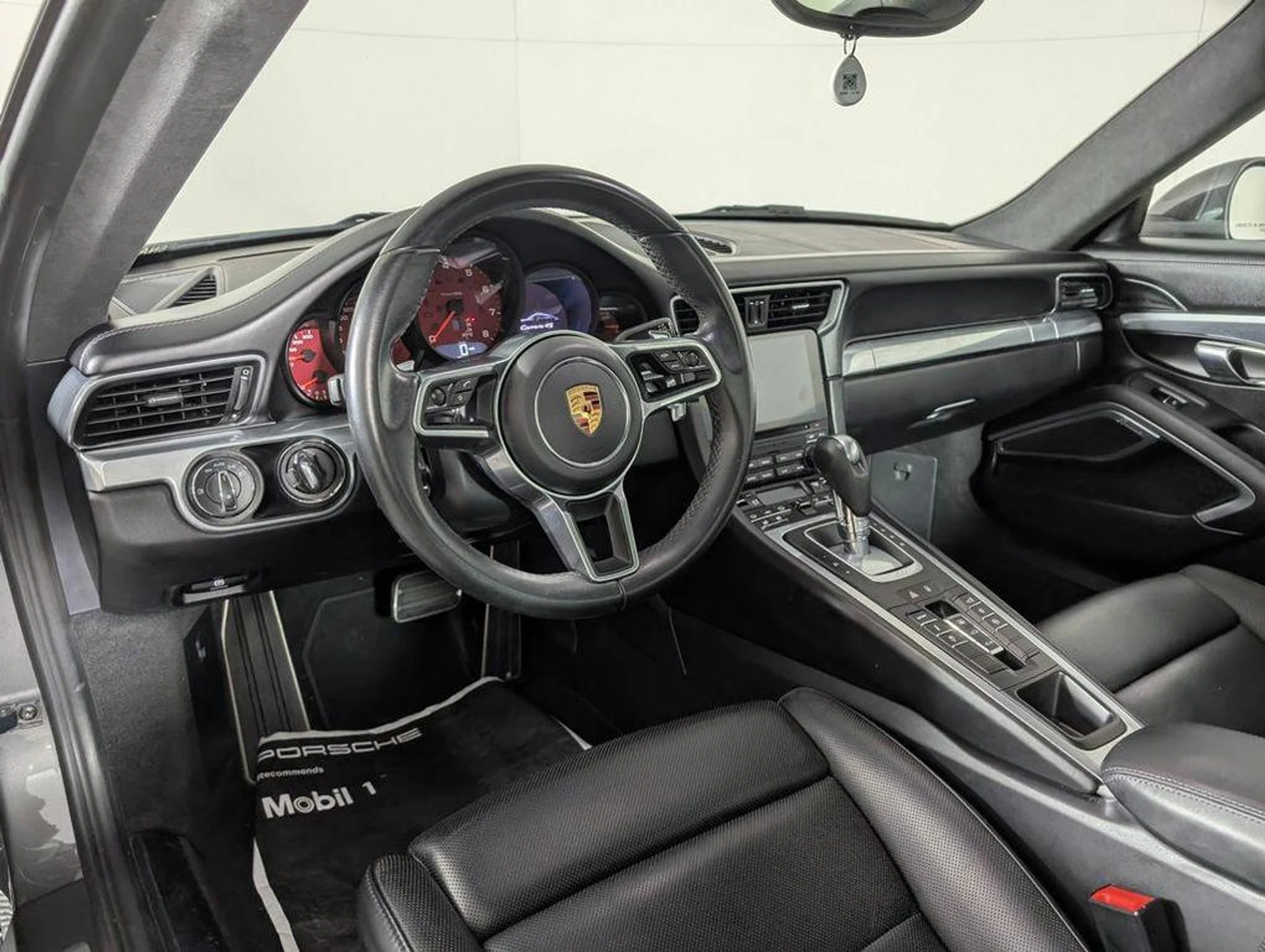 mph003_3797294855_M_Juy3nsl1_P6q_4b_QT_Hl_Ef_Wc_Ey2_A_117a95559b