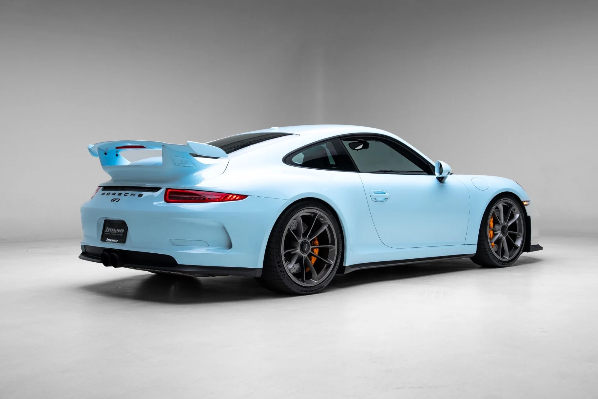 mph003_3798758467_Used_2015_Porsche_911_GT_3_1774894986_77b6dcafd0