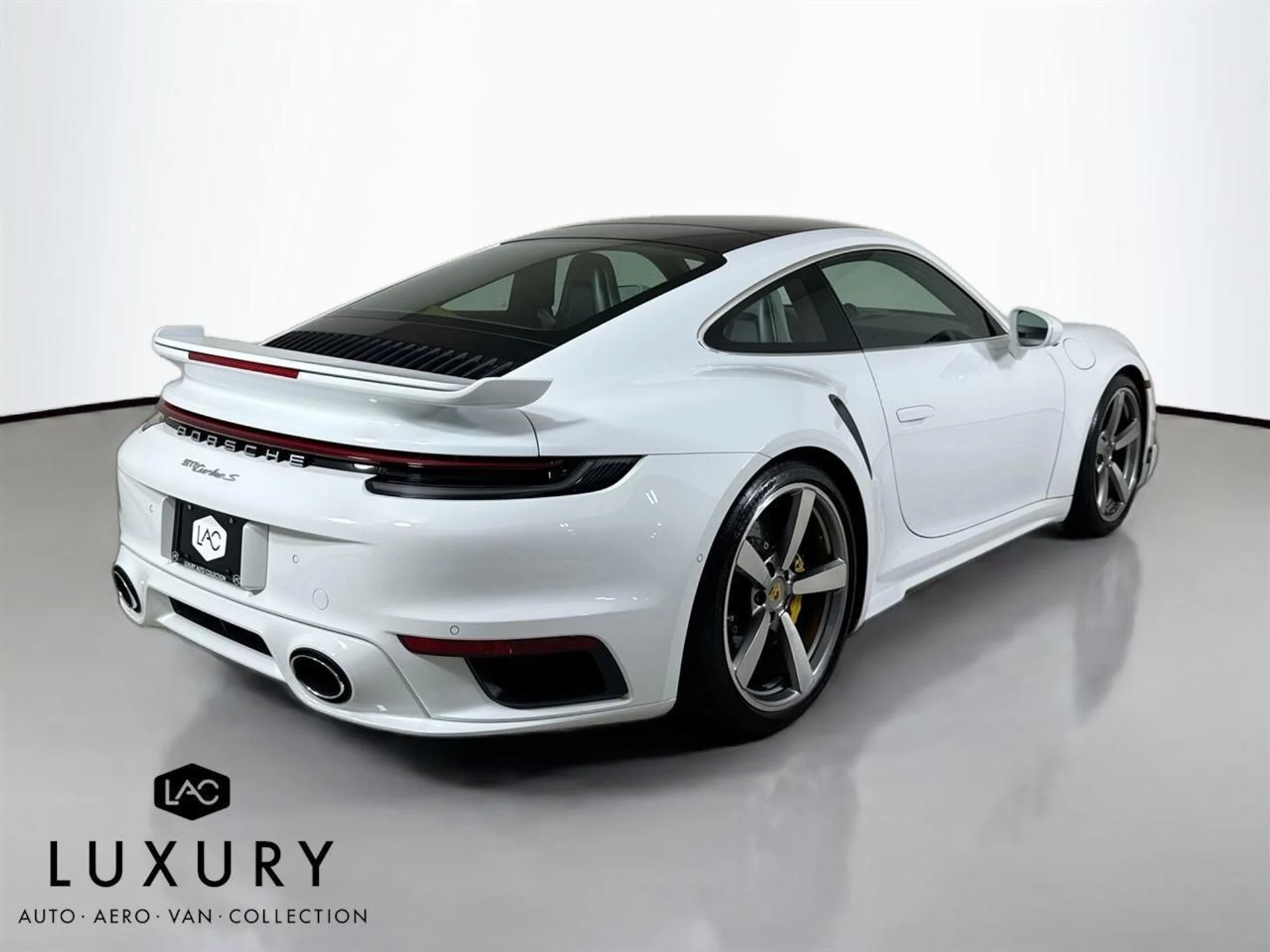 mph003_3798948605_ebd48fd8e2c58ad3fa59b8ee7d0beb32_9457b28652