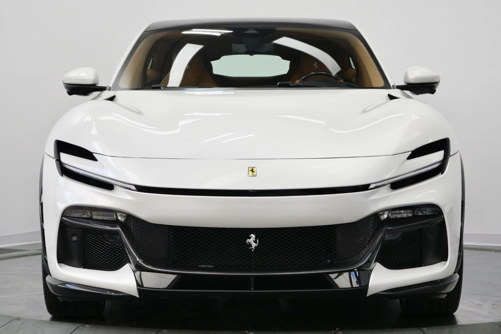 mph003_3801556272_Used_2025_Ferrari_Purosangue_Highly_Optioned_Pearlescent_Paint_Low_Miles_1778171886_24da8e90ce
