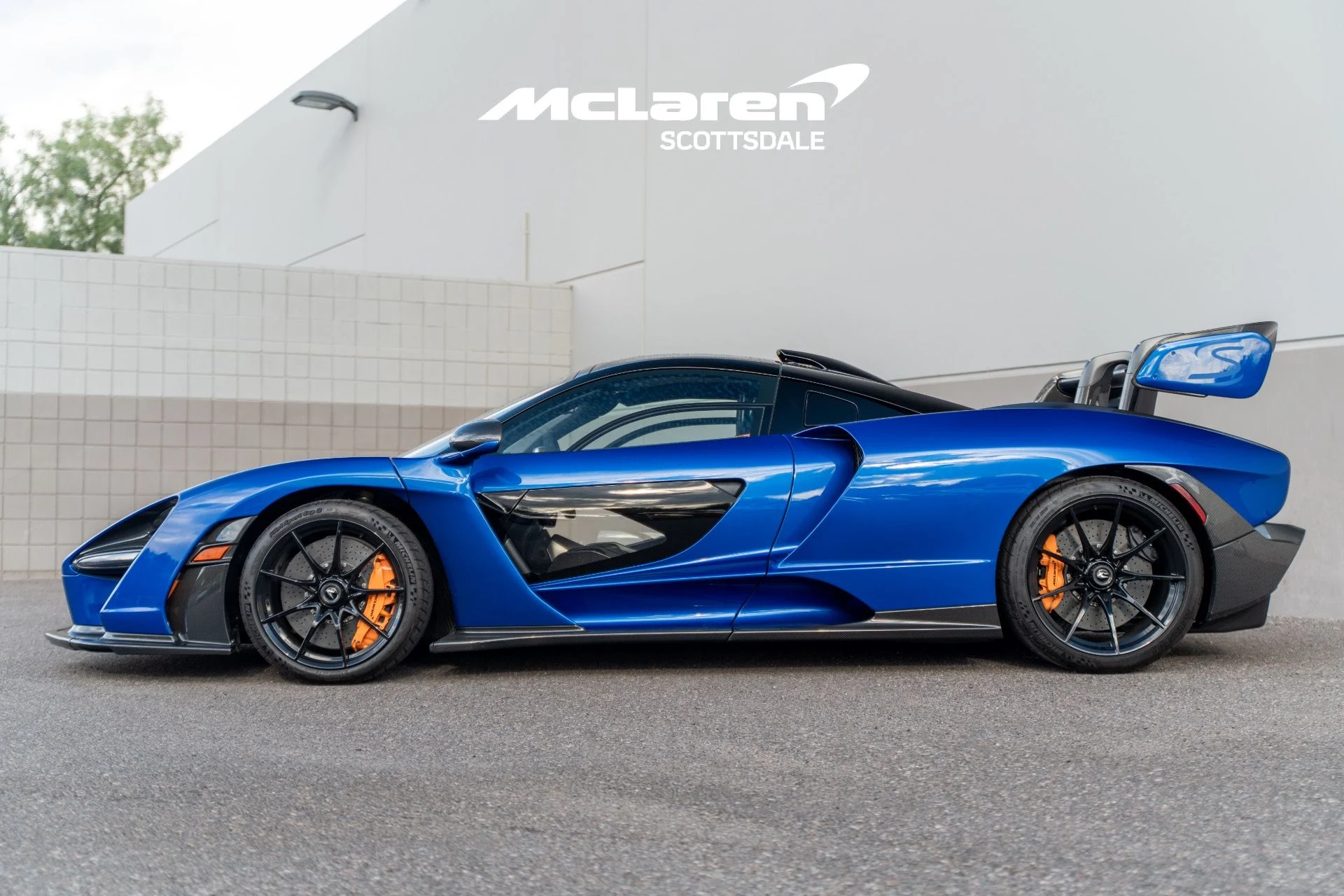 mph003_3802988584_Used_2019_MCLAREN_SENNA_1761942298_878f73c962