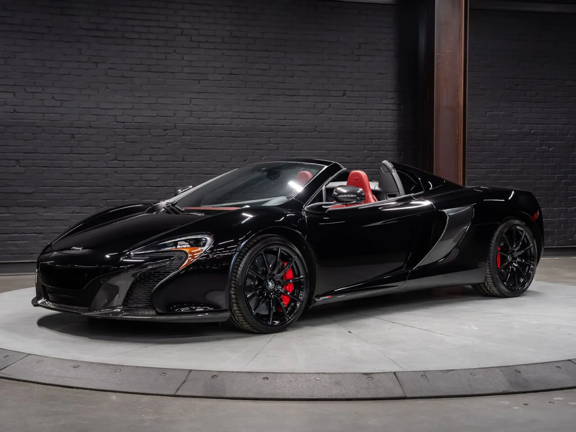 mph003_3804637619_mclaren_650s_2015_3fcde2f854