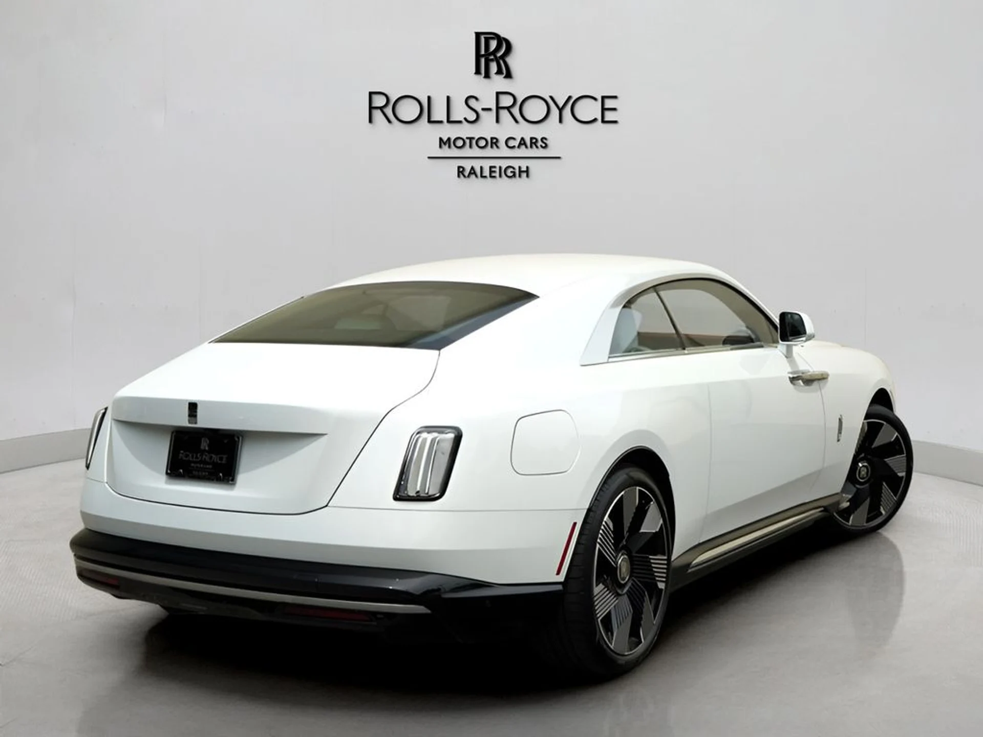 mph003_382275170_ecaa500d21f13a9a7f4638831b3d99acx_d69356d3aa