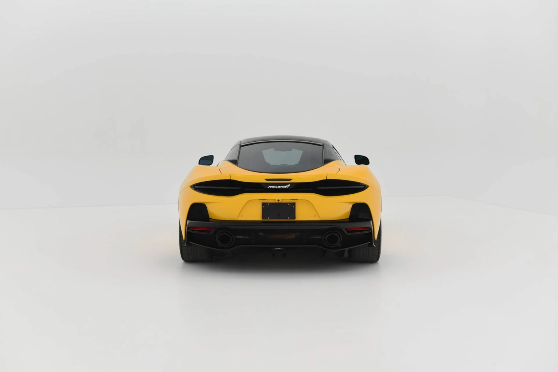 mph003_3868048410_Used_2023_Mc_Laren_GT_1774627641_6de261f204