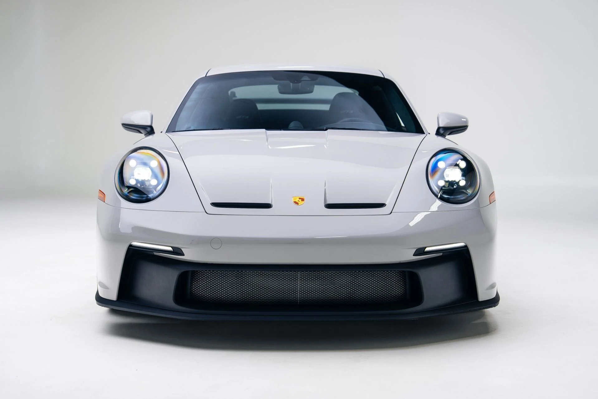 mph003_3868900105_Used_2024_Porsche_911_GT_3_1766184569_8c62123bad