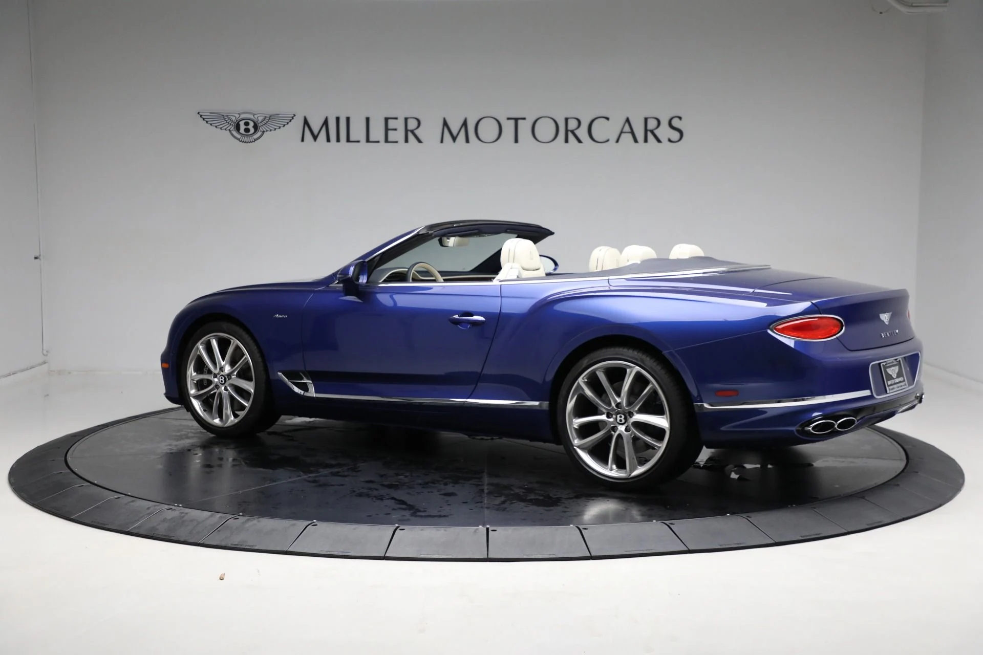 mph003_3869661320_Used_2023_Bentley_Continental_GTC_Azure_V8_6122f5fa5a