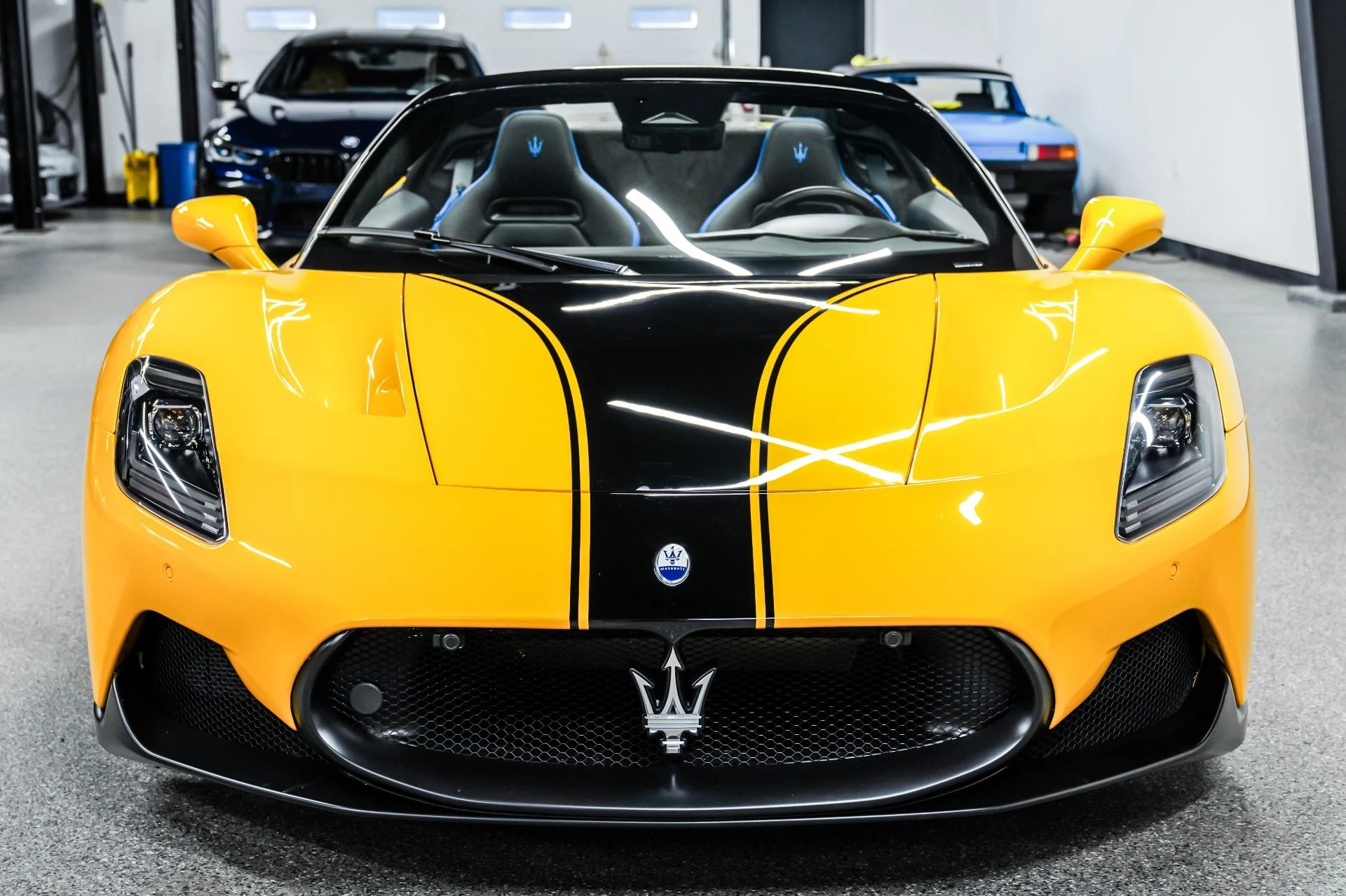 mph003_3870082075_Used_2023_Maserati_MC_20_Cielo_193_Miles_Fuoriserie_Color_Interior_Carbon_Fiber_Package_1770052750_910f8ea7a2