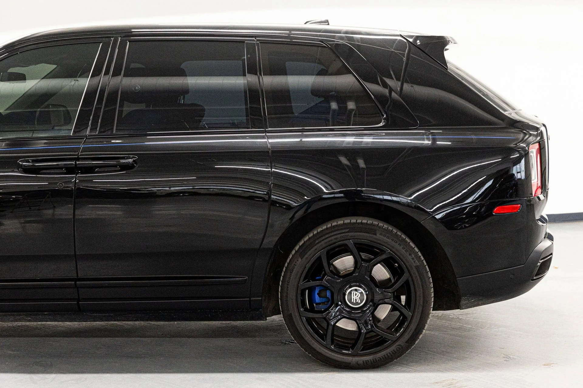 mph003_3874283289_bdabda919eeb1df85d7a5603827aae80x_6c9485eb77