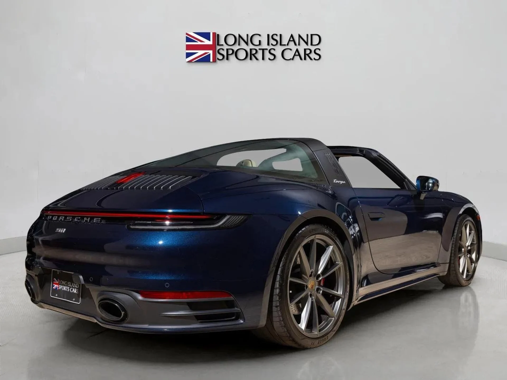 mph003_3876745053_image_4_7c5c0619ad