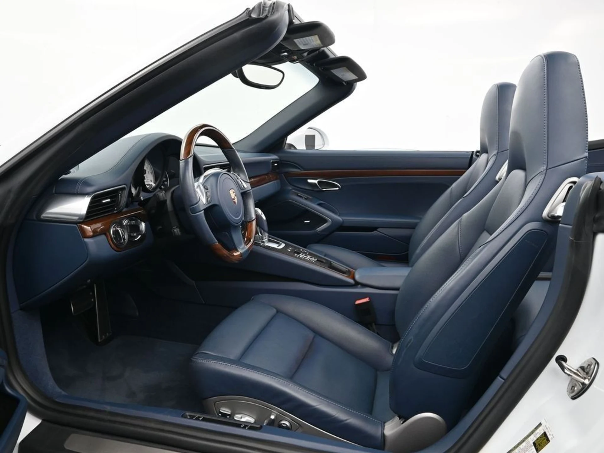 mph003_3884591375_b05ed310b7b648fedb3b186c882d8820x_ab8f36bce1