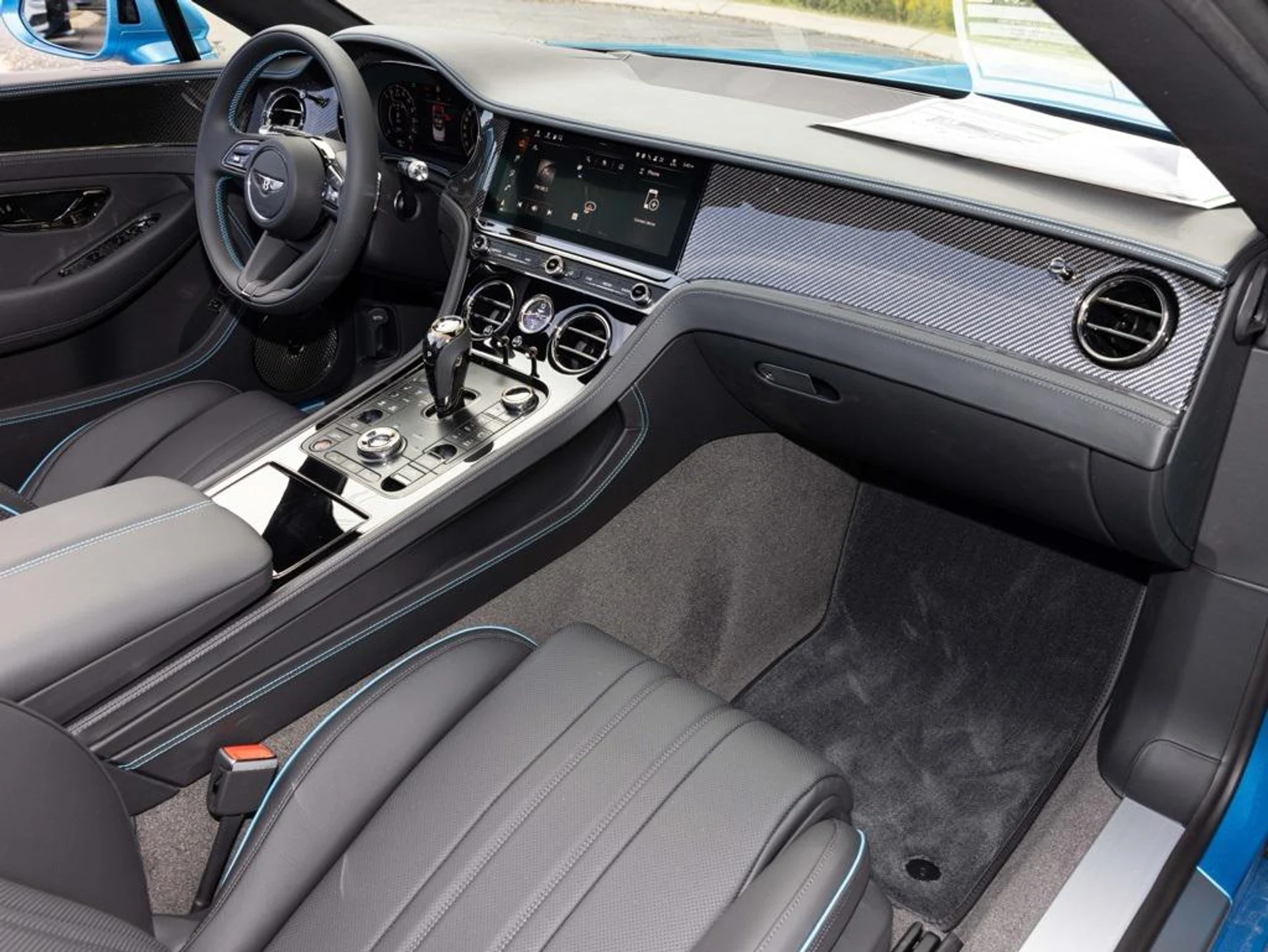 mph003_3889295934_456670050_68ce8343c25916930f73914a_596e5fe04c