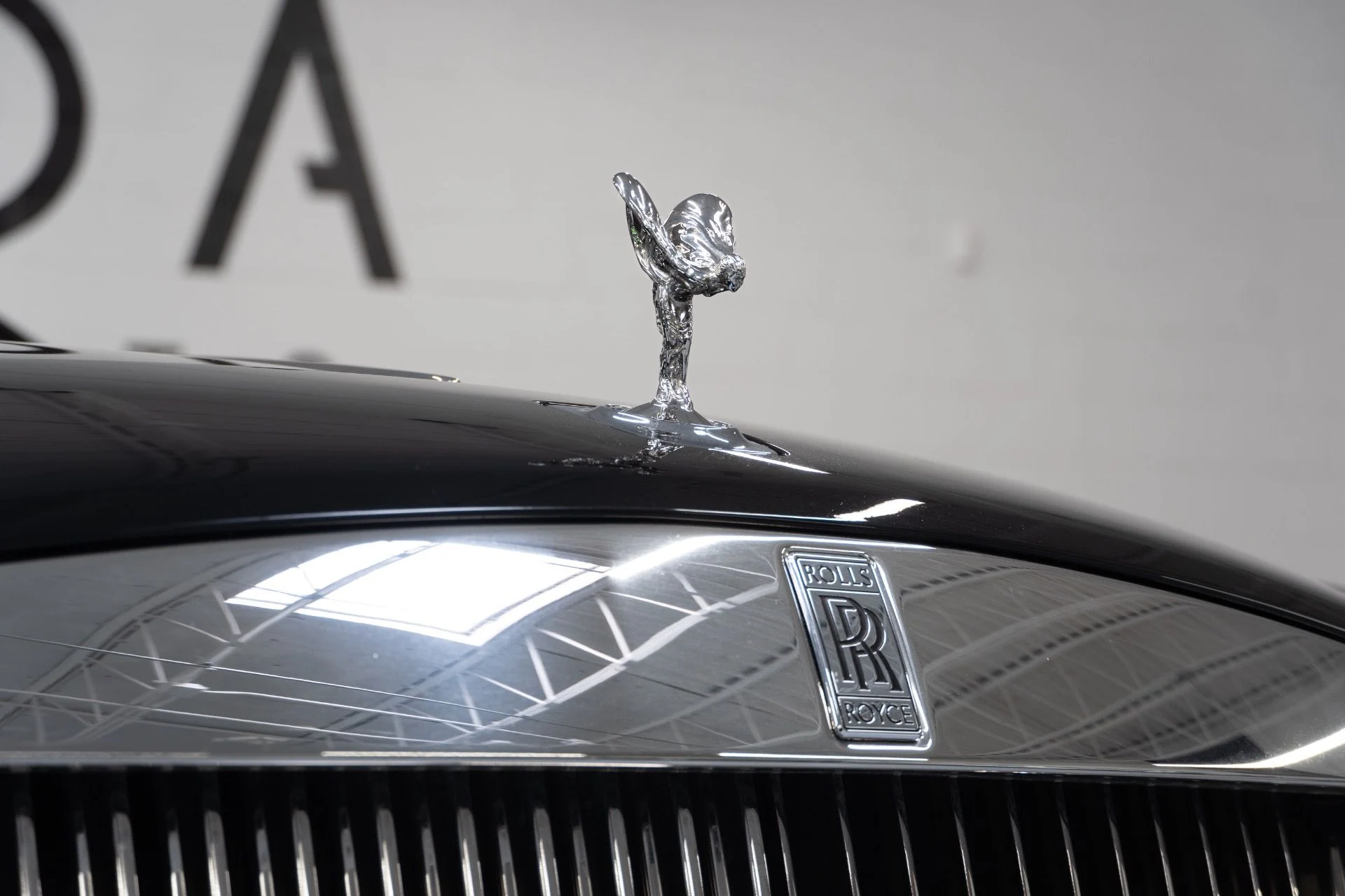 mph003_3898577994_Used_2017_Rolls_Royce_Wraith_1760029536_cc41d85339