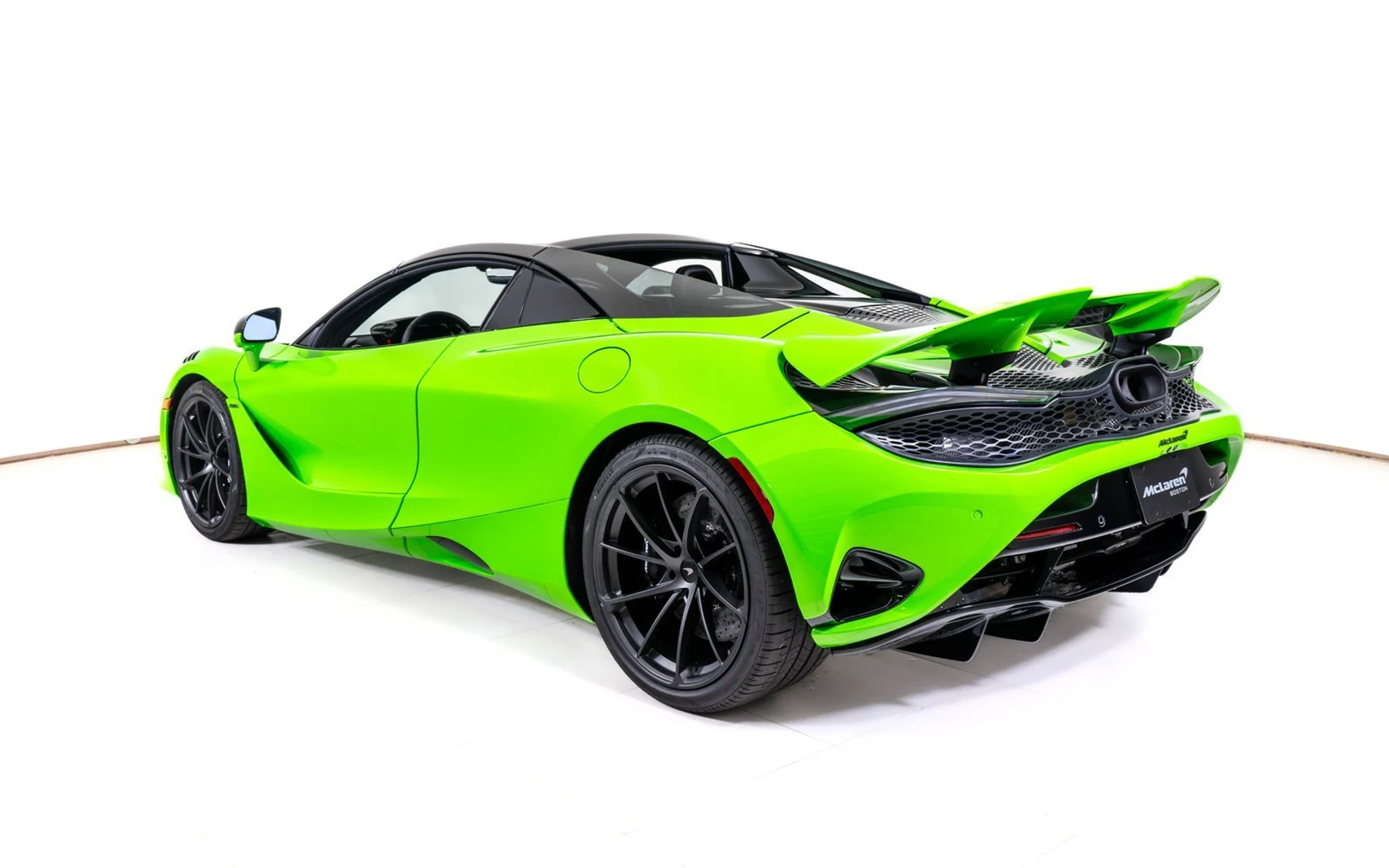 mph003_3899185013_e4e747b11000f4a1b55fde0c257df68ax_1d4b495bd4