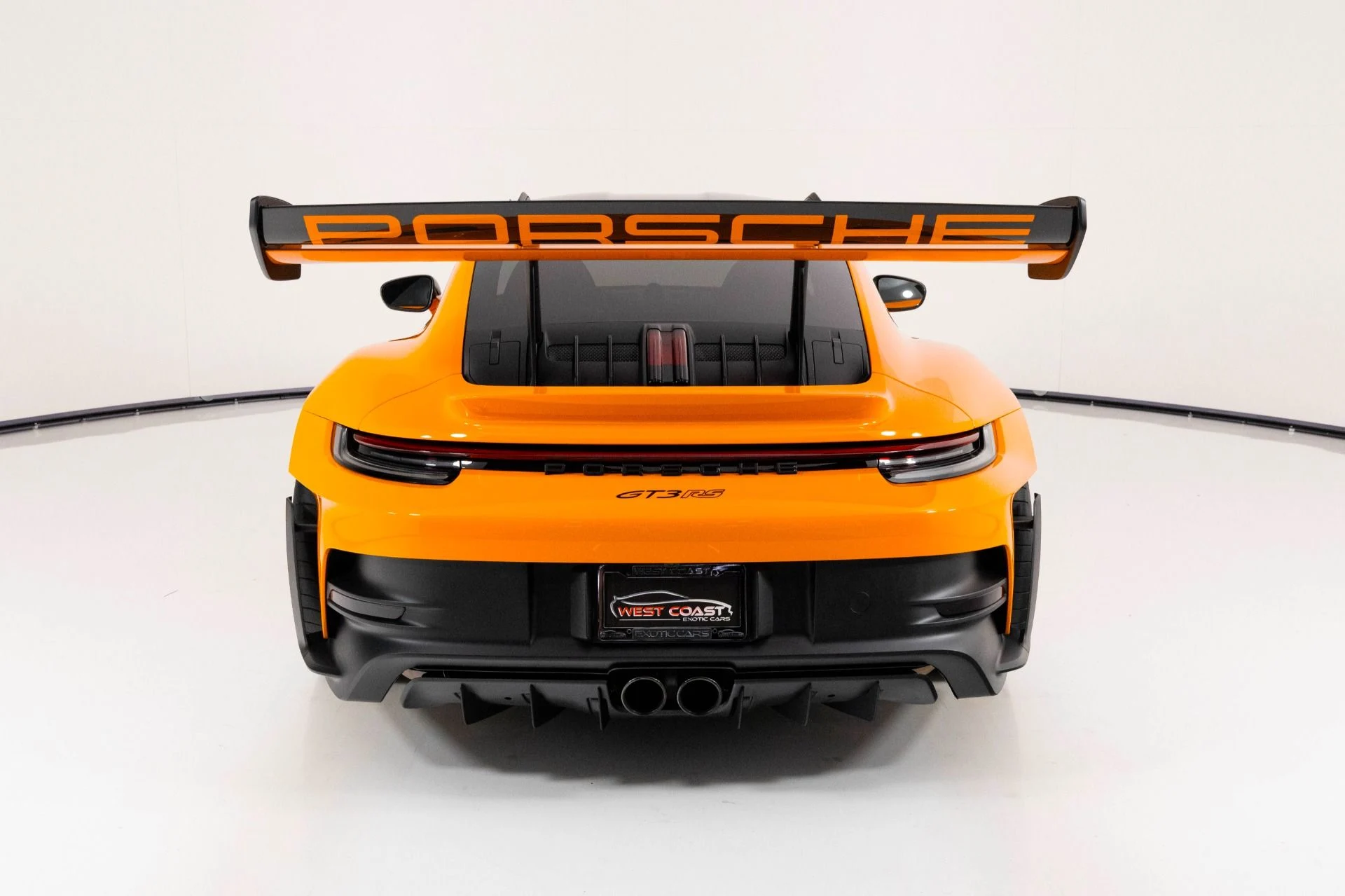 mph003_3900385624_Used_2024_Porsche_911_GT_3_RS_1760133534_9476363948