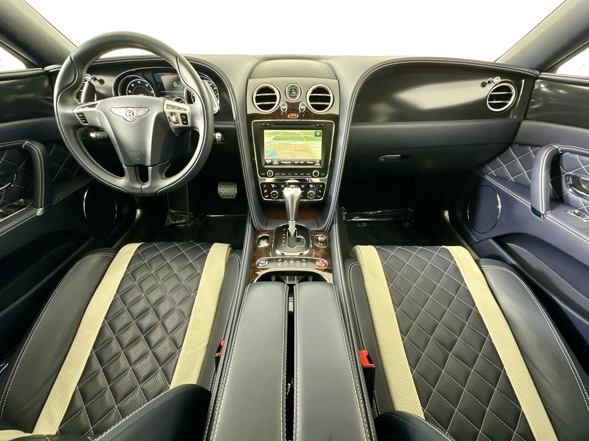 mph003_3901243058_4_0f1a888790