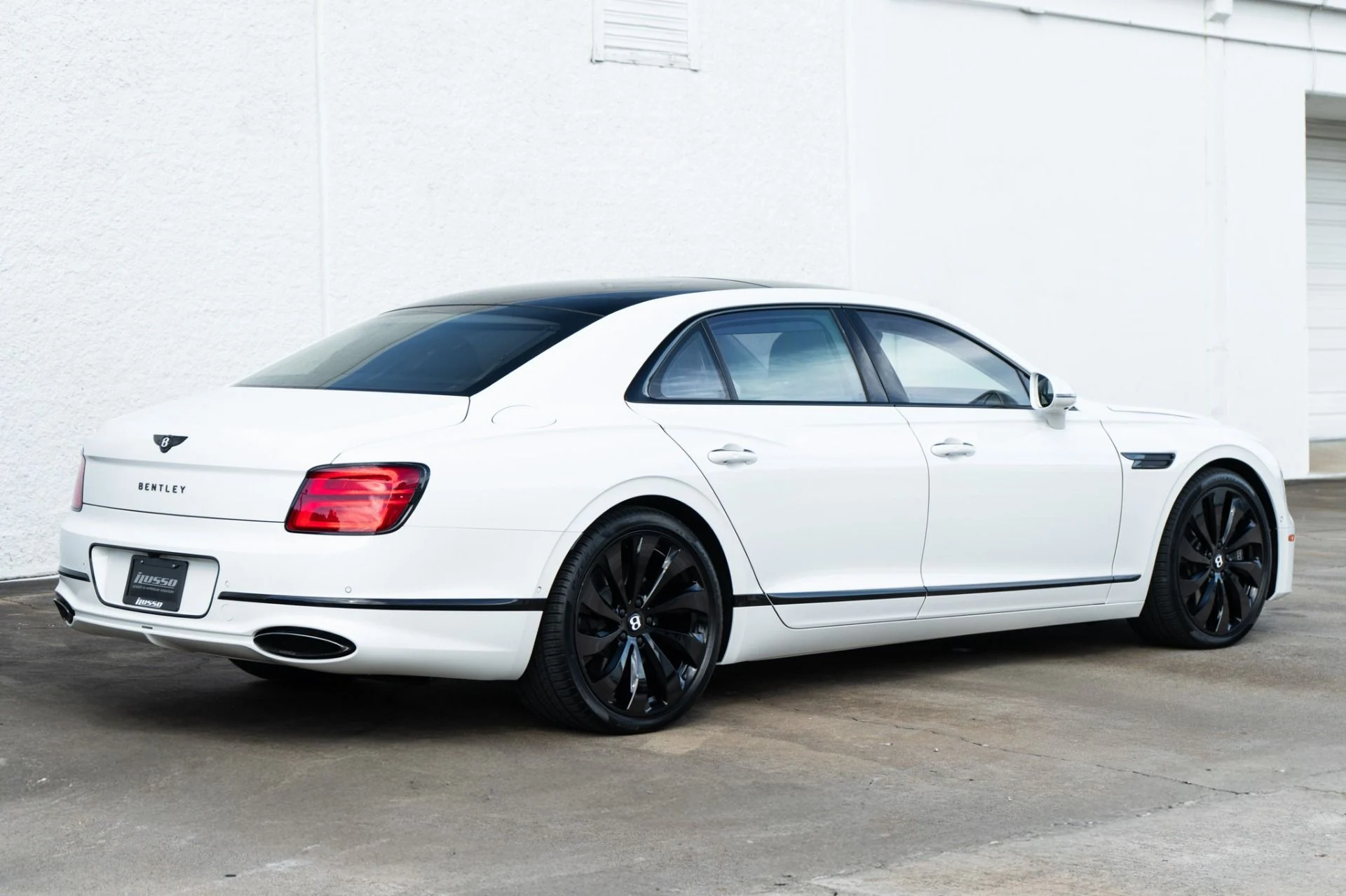 mph003_3922284950_Used_2026_Bentley_Flying_Spur_1792511723_b94871321c