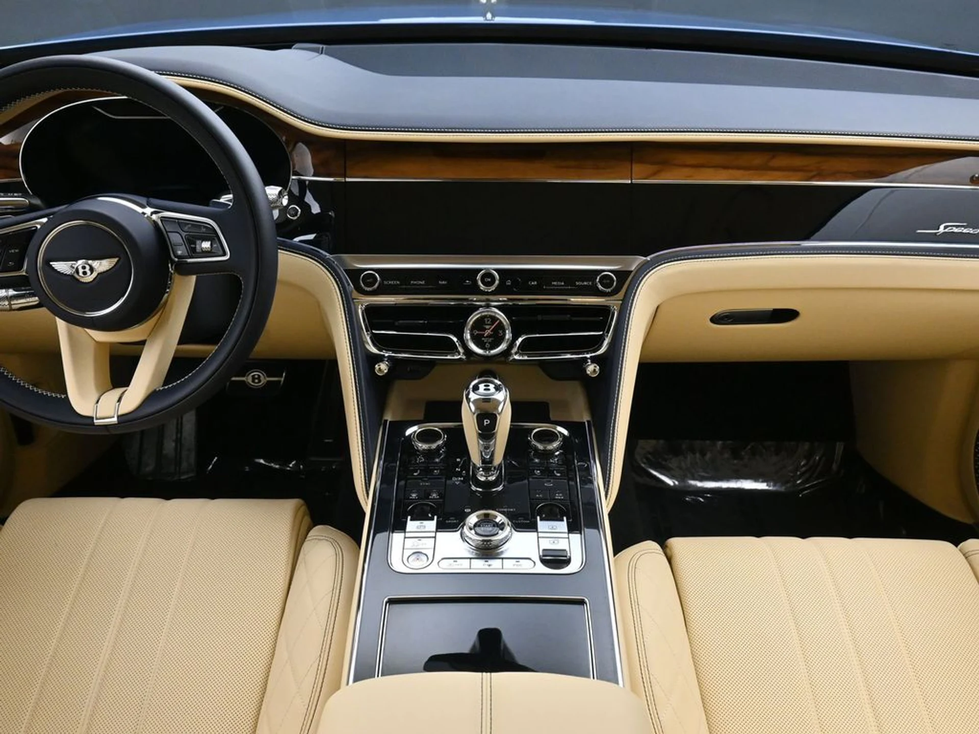 mph003_3927363492_793b7b842ede7035302c19c4cee3bd68x_7243d84c94