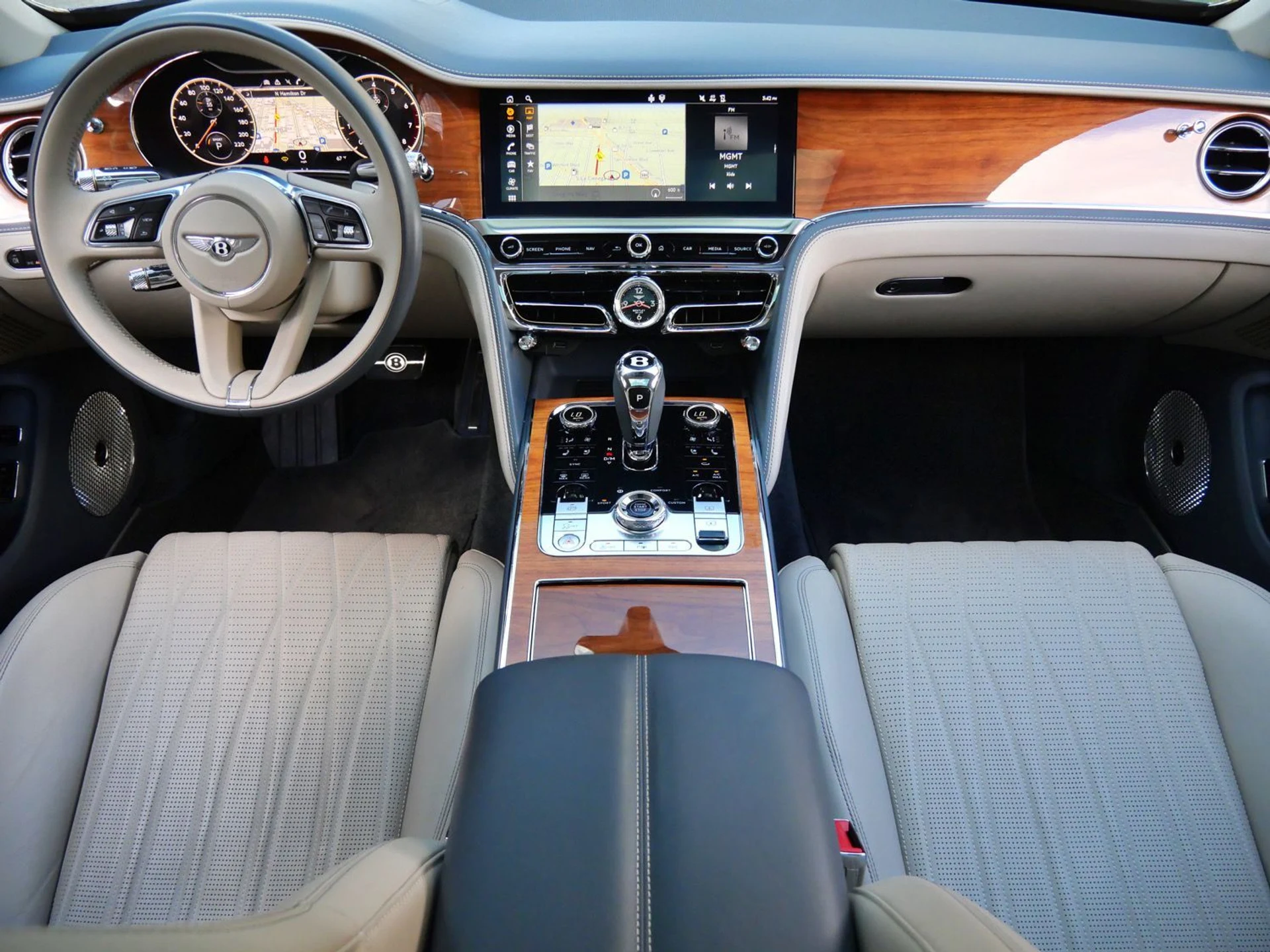 mph003_3928813520_70e6746cb17bce8b0cf0d271b956e014x_1af1226ce3