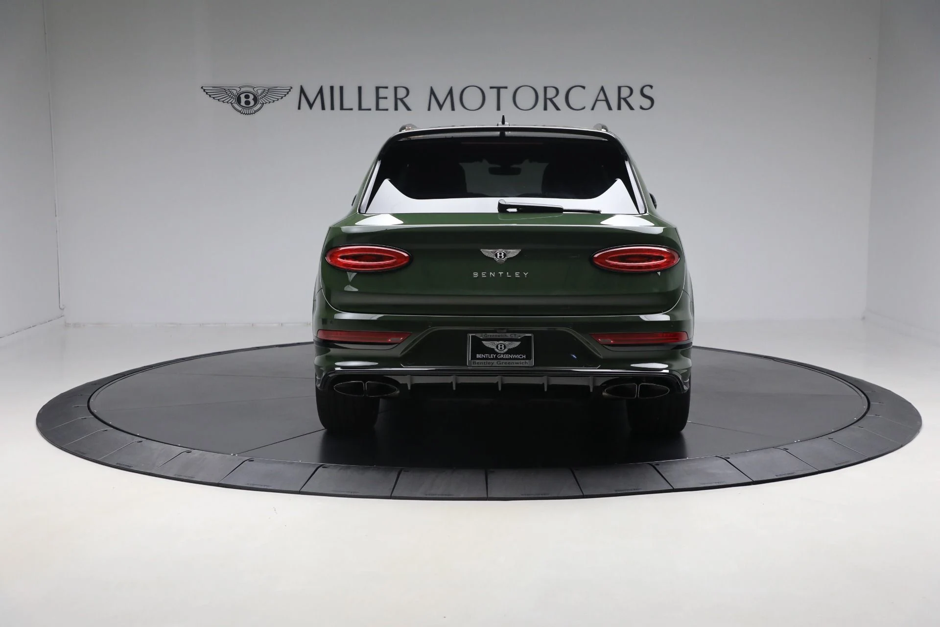 mph003_3933786669_Used_2023_Bentley_Bentayga_EWB_Azure_V8_6bb4ed626d