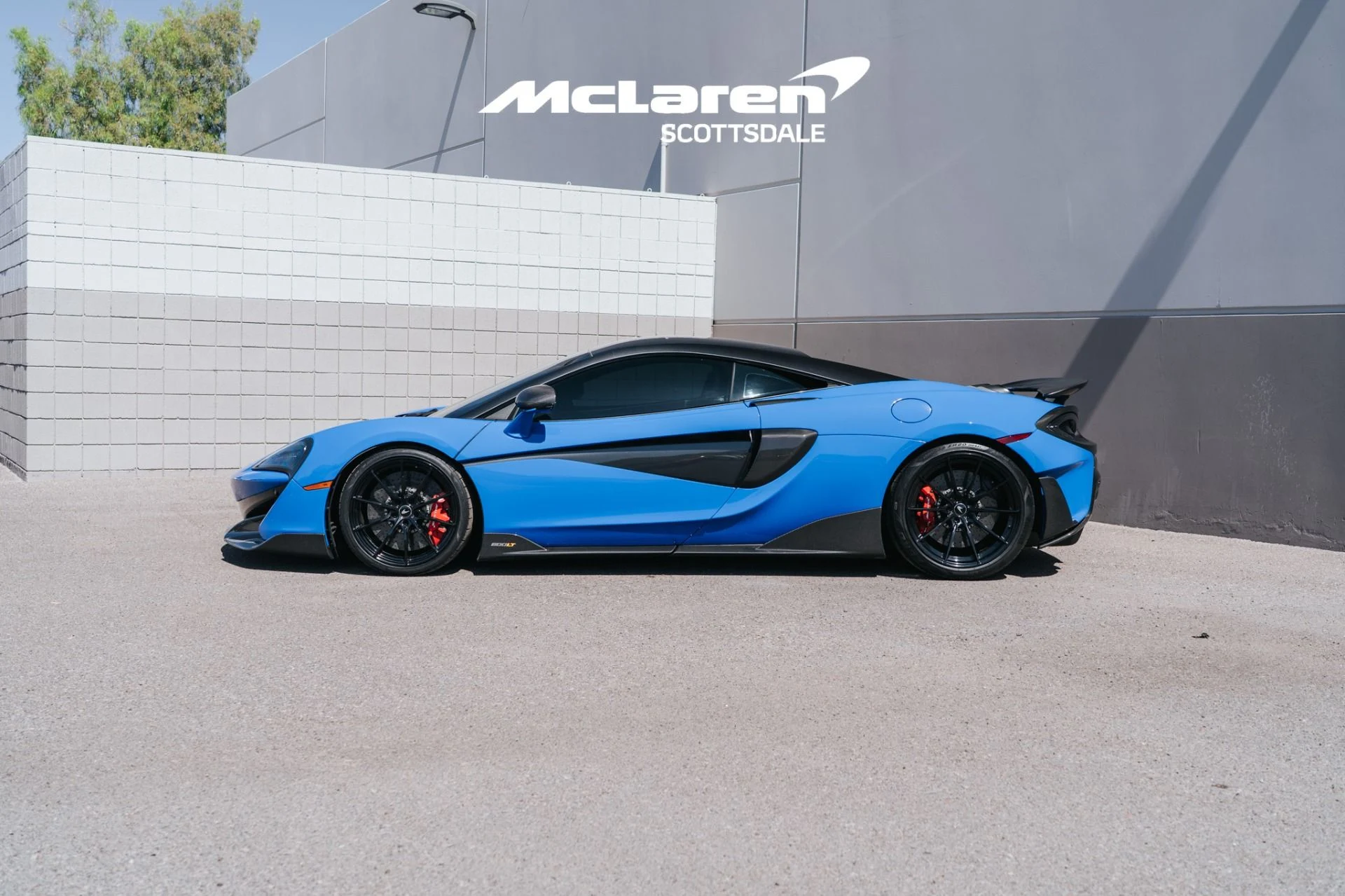 mph003_3935586806_Used_2019_MCLAREN_600_LT_1750398550_2235ae6914
