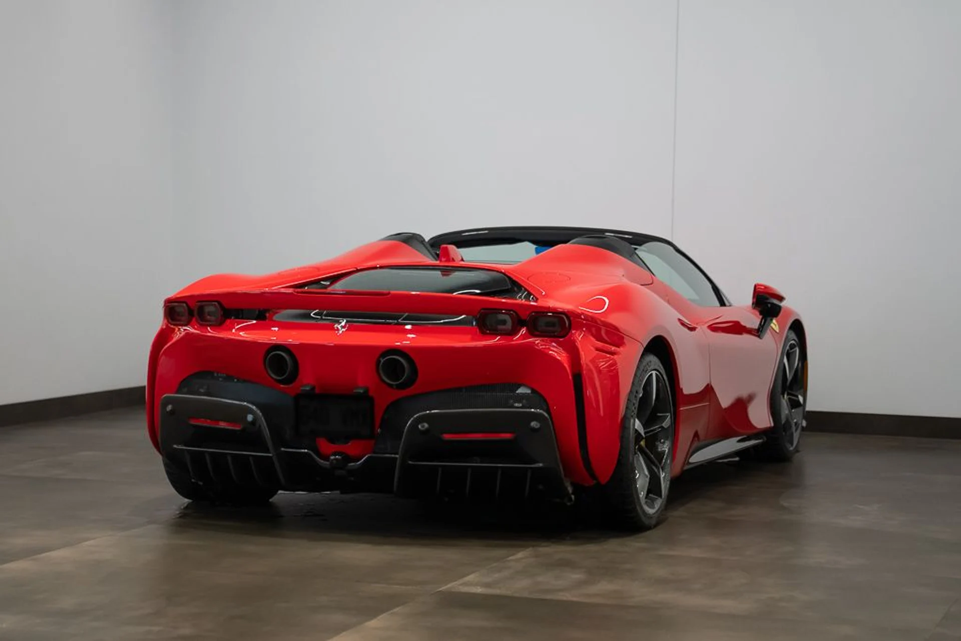 mph003_3956927744_ferrari_sf90_spider_2024_jpg_v_1773863537_0baf4ee260