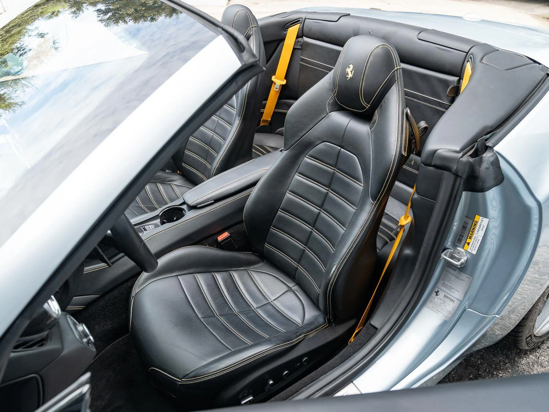 mph003_3982224704_Used_2016_Ferrari_California_T_1785949651_ed2ac88897