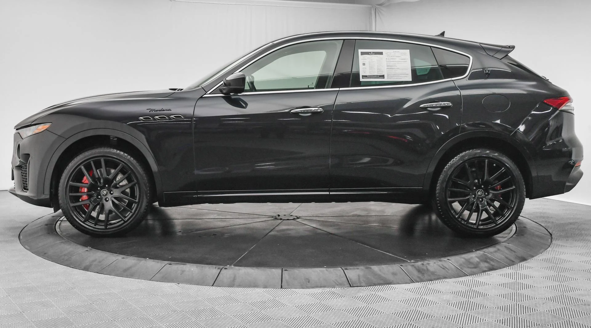 mph003_4013874626_Used_2024_Maserati_Levante_Modena_Ultima_1747209955_cece0c2435