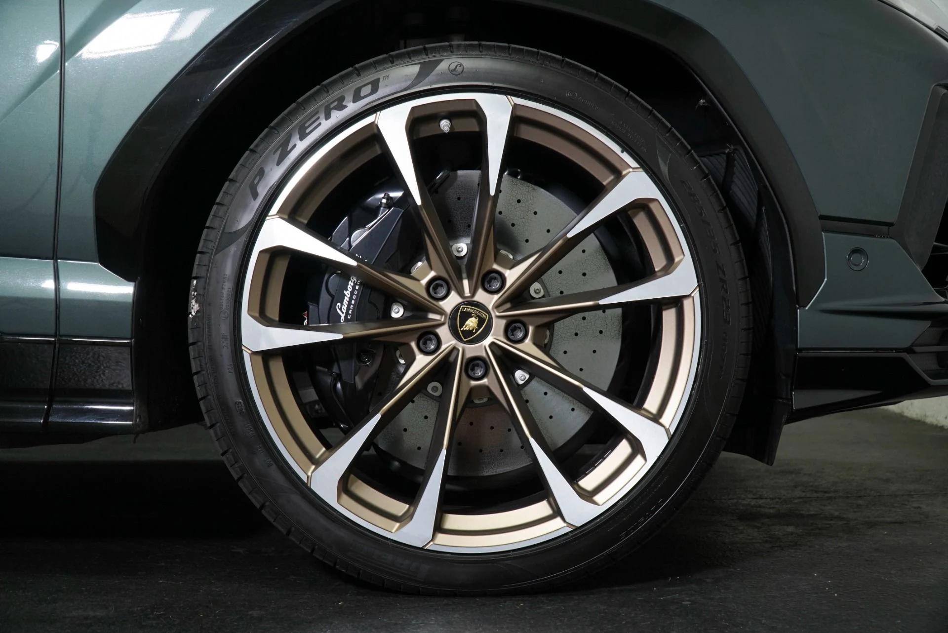 mph003_401439814_Used_2023_Lamborghini_Urus_S_1774471795_0824edbedf