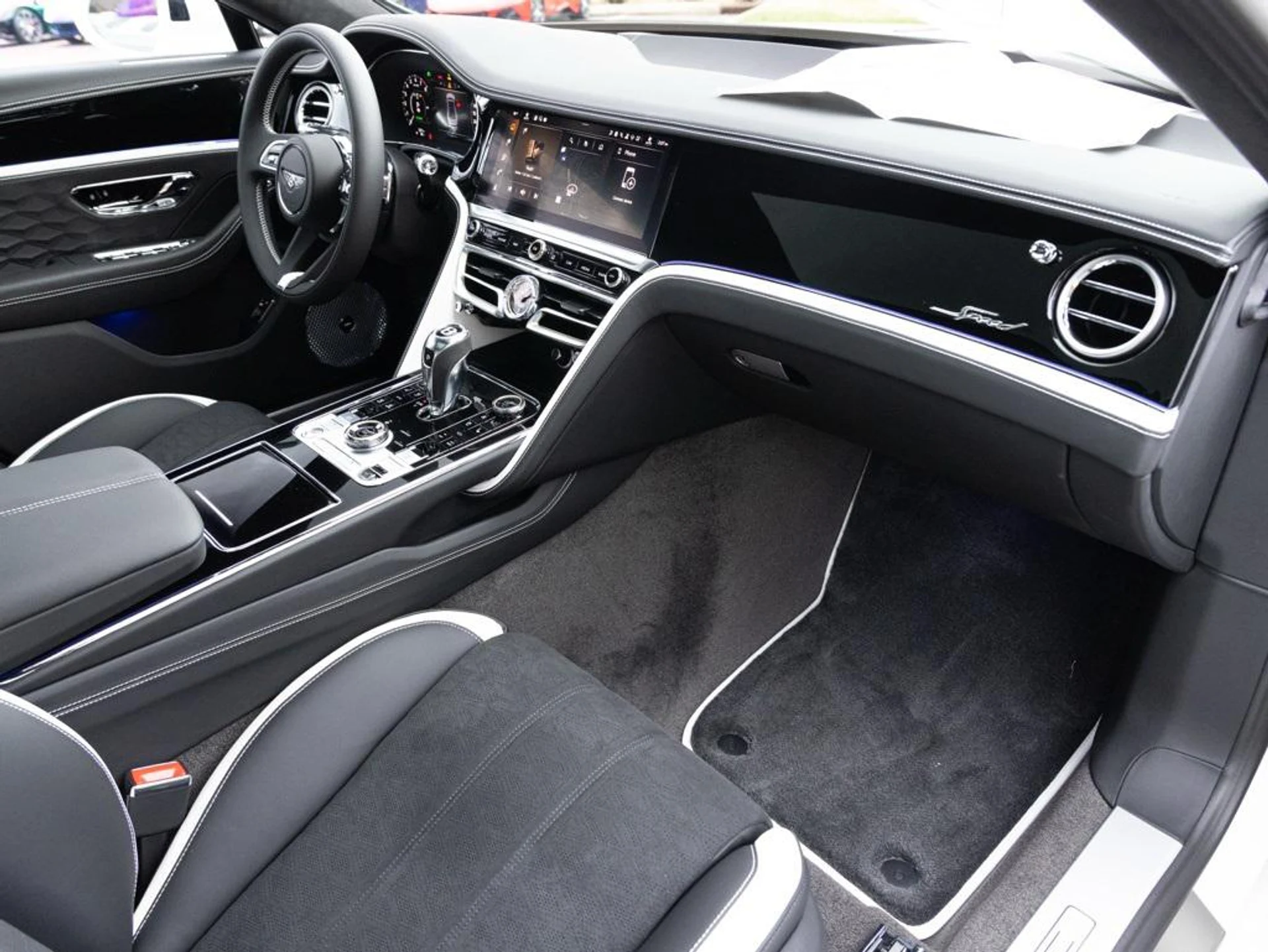 mph003_4015332452_403809833_67c234216b5617b02de63799_11d240d0f8