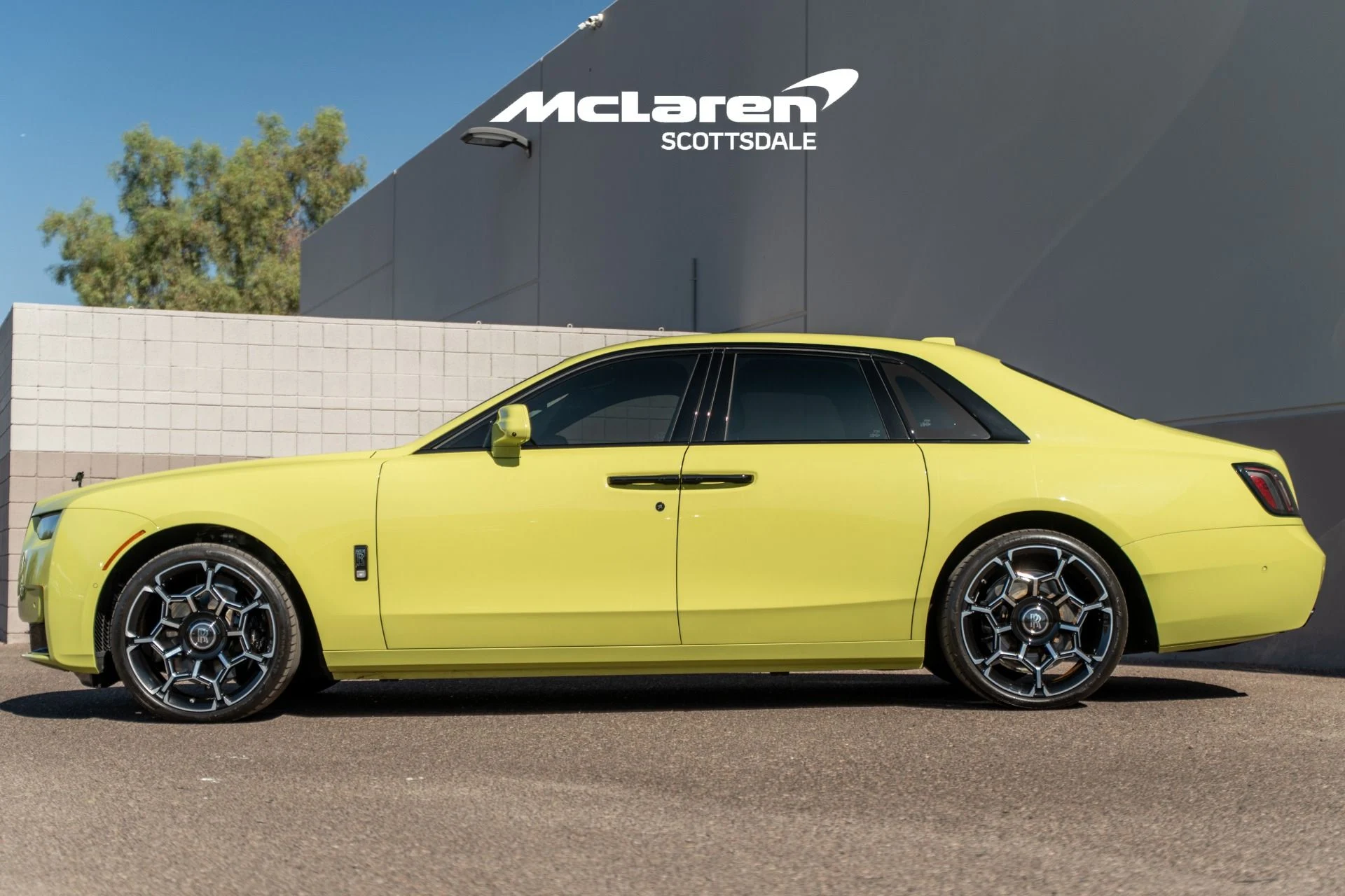 mph003_4015953237_Used_2025_Rolls_Royce_GHOST_1781282167_a267f9ca08
