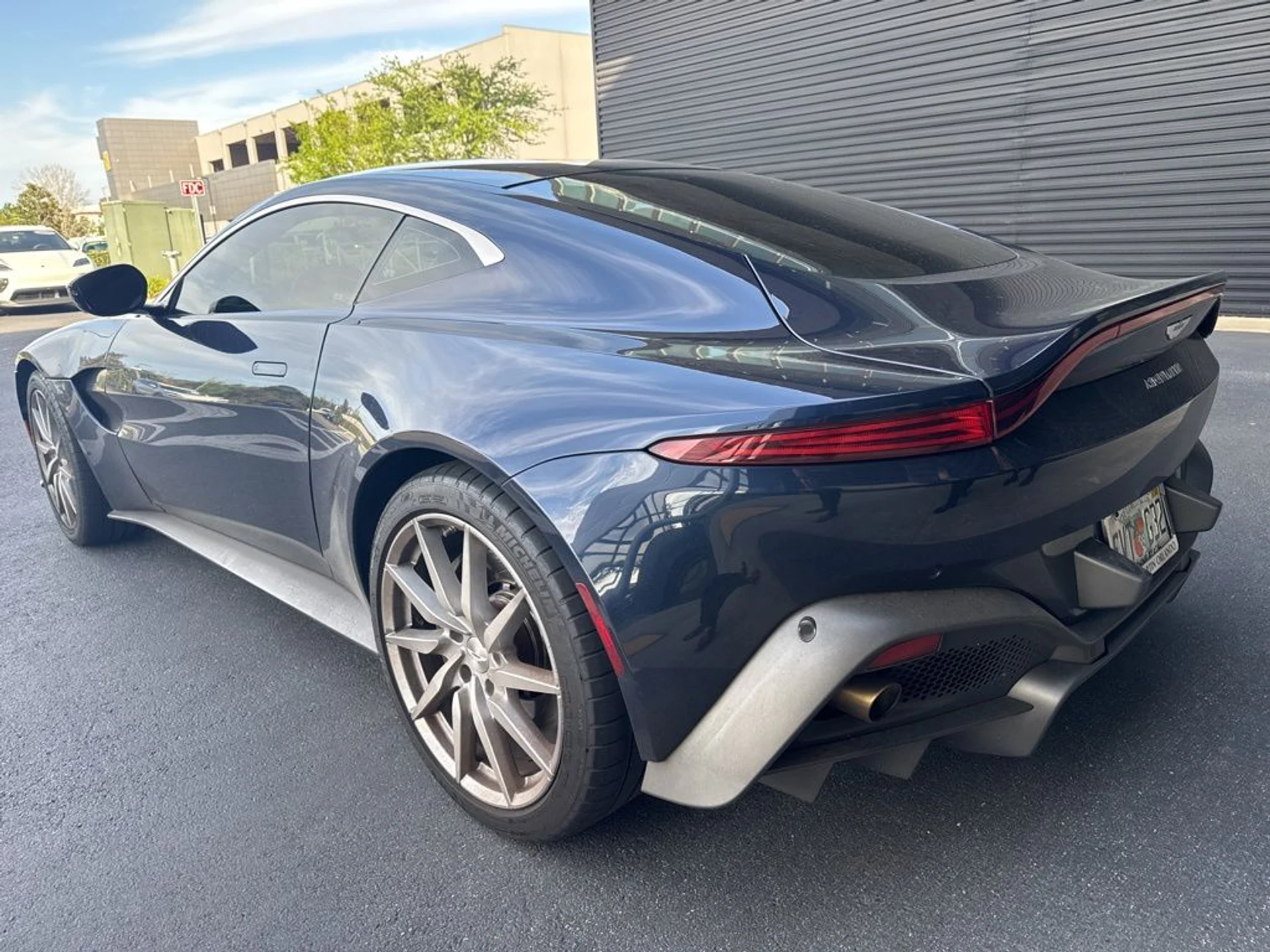 mph003_4016677693_847ad97b391e434048735b5ada4f79f1x_40a6a4c77f