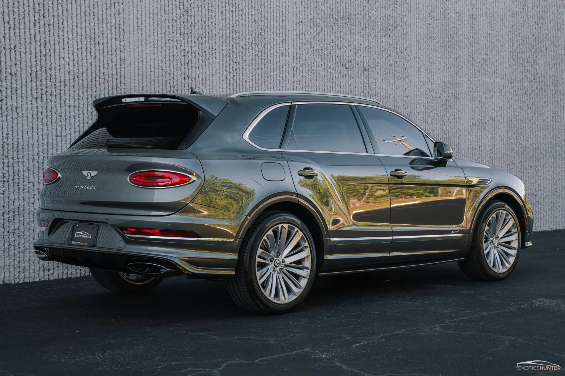 mph003_4023194572_Used_2021_Bentley_Bentayga_Speed_w_Naim_Audio_FULL_PPF_Warranty_Until_2027_1760391150_25ee107bfb