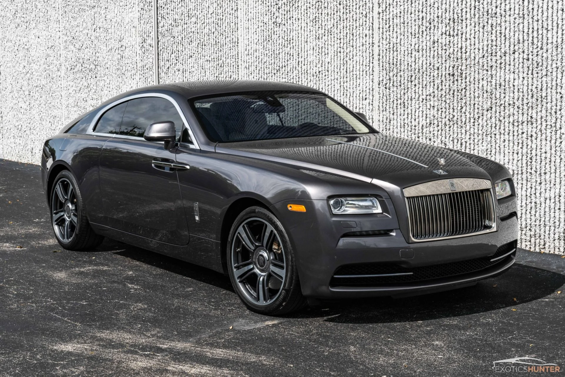 mph003_4035180372_Used_2016_Rolls_Royce_Wraith_1686688636_a3766548d1
