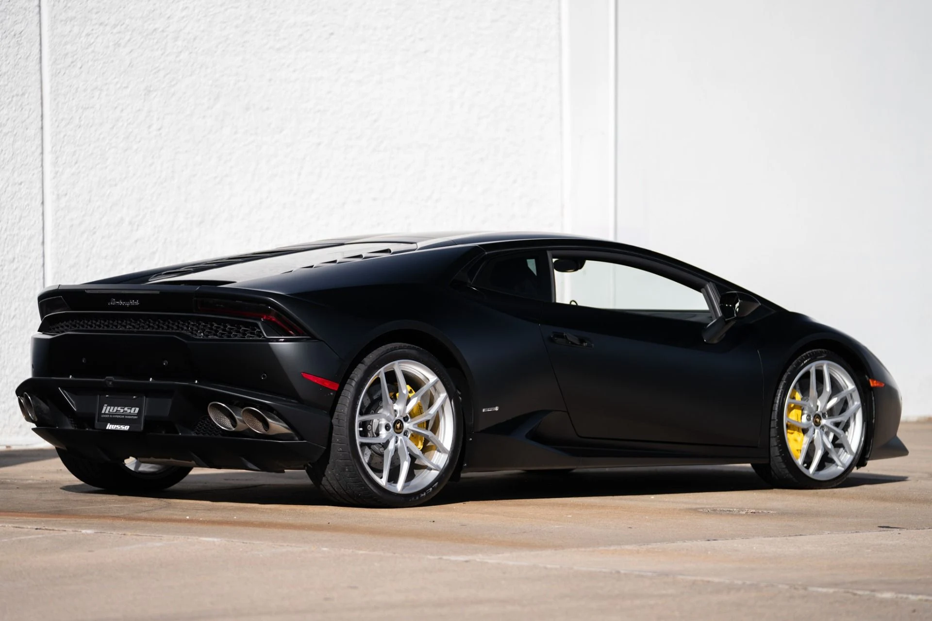 mph003_4040819434_Used_2015_Lamborghini_Huracan_LP_610_4_1768245751_0fbfc2aa5f