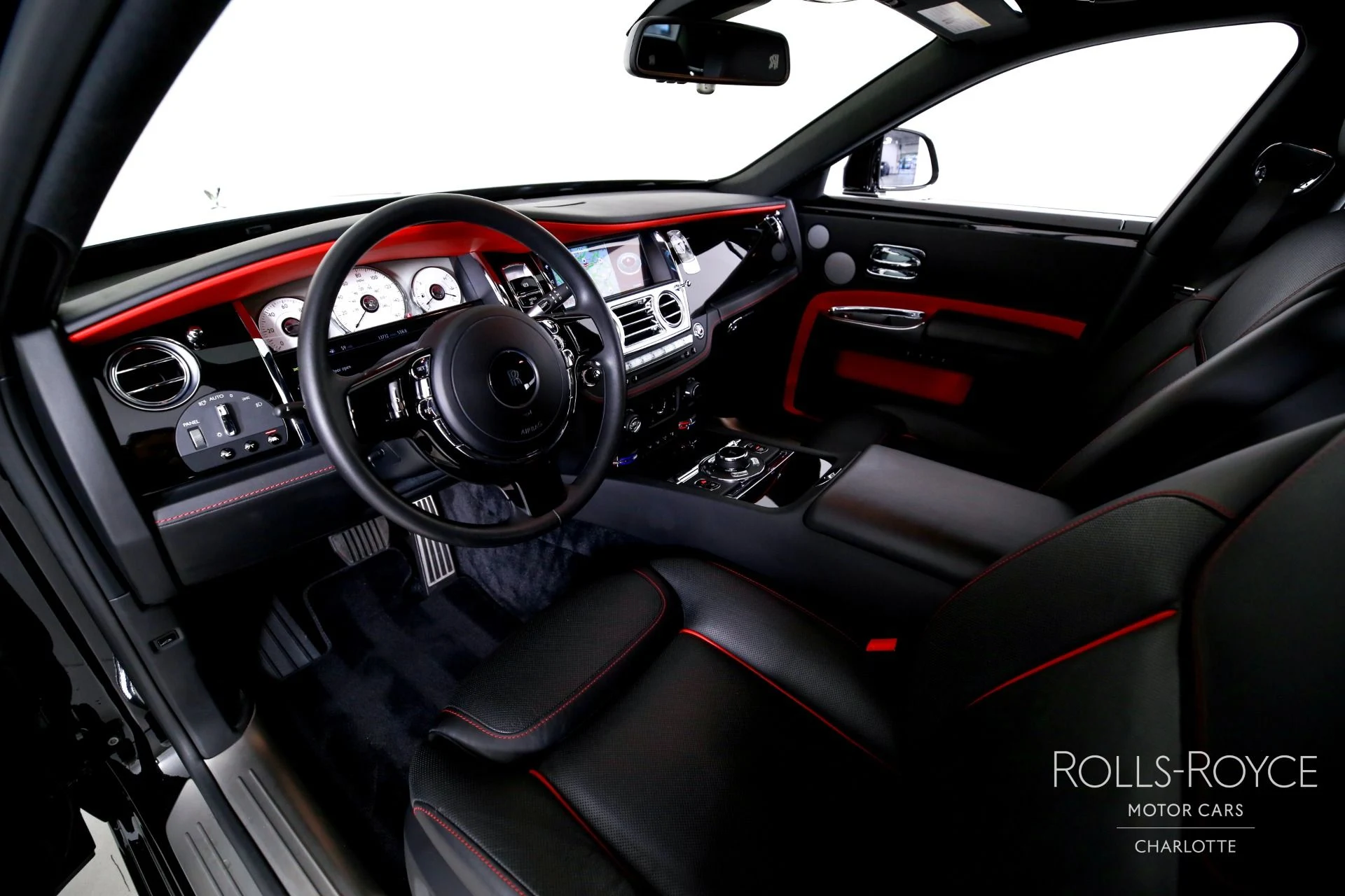 mph003_4042764633_Used_2019_Rolls_Royce_Ghost_1769449572_d559d56c40