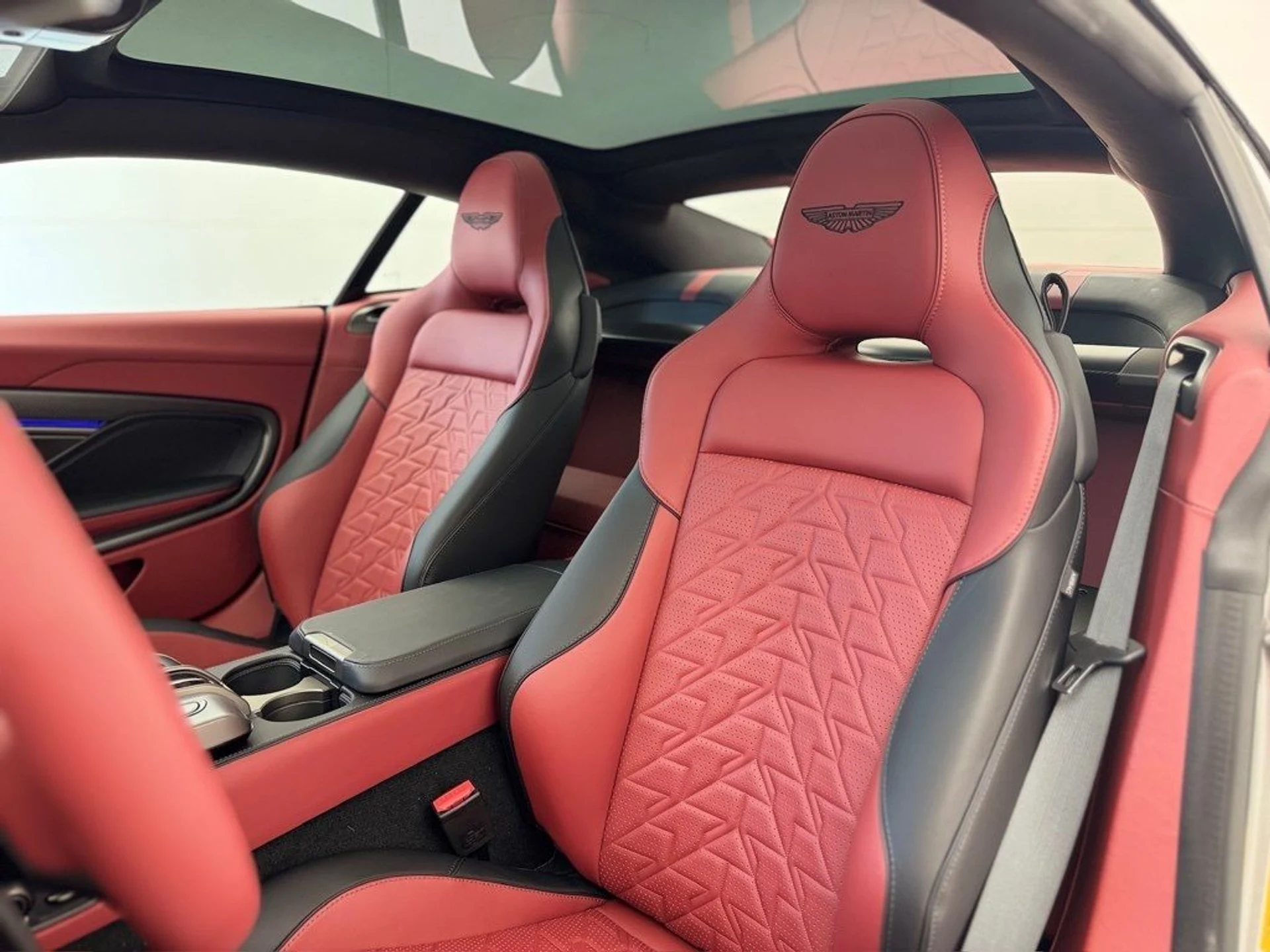 mph003_4045245041_tnley374htltq0h0z10r06ssmat7_964d90f113