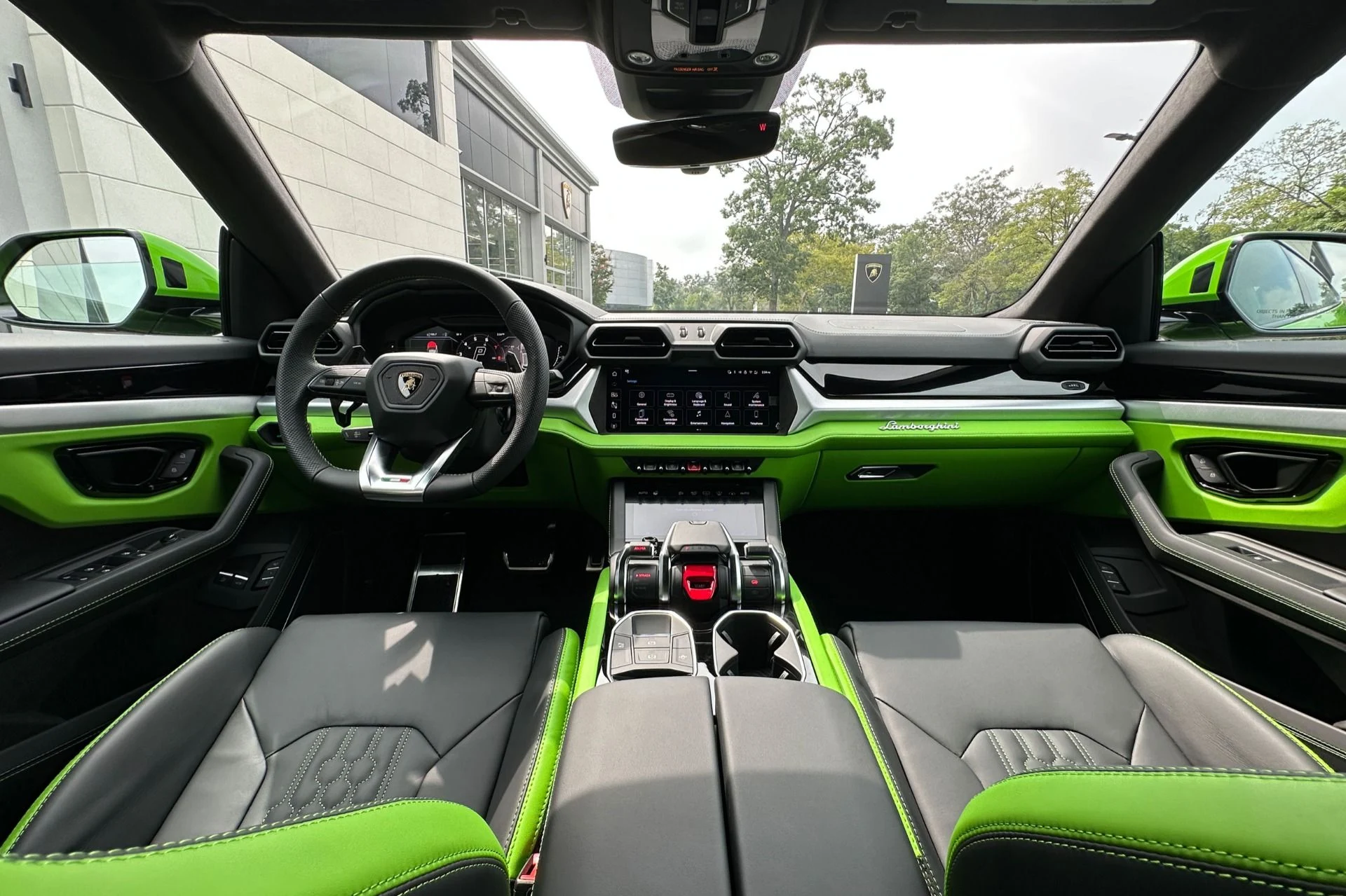 mph003_4045420073_New_2026_Lamborghini_Urus_SE_1788785792_9bbfff24be