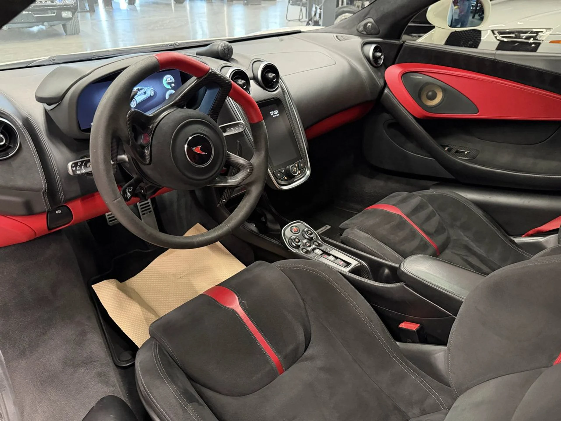mph003_404592109_mclaren_570s_2017_961e3a0b7f