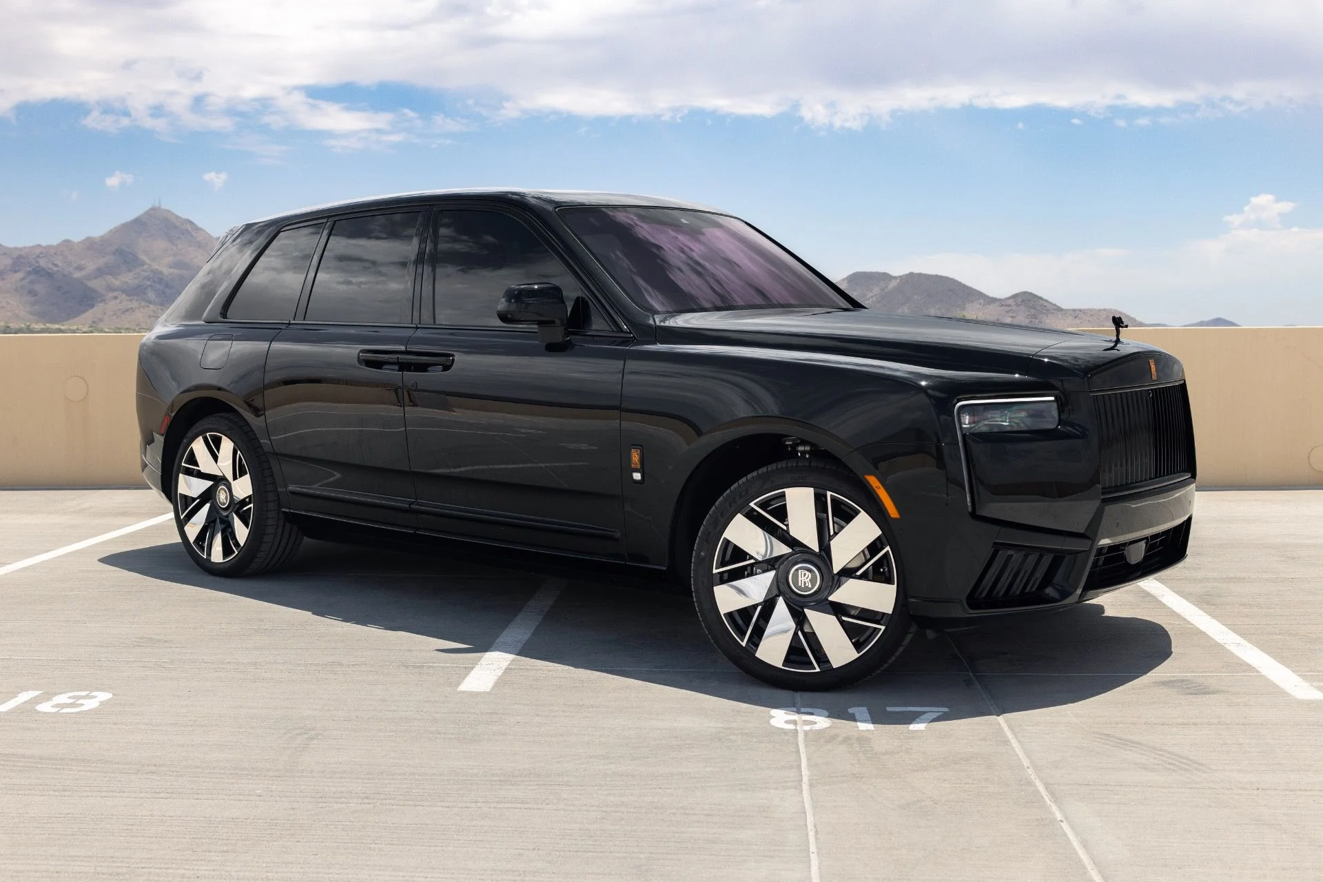 mph003_4048299738_Used_2026_Rolls_Royce_Cullinan_1782343213_9ce703263f