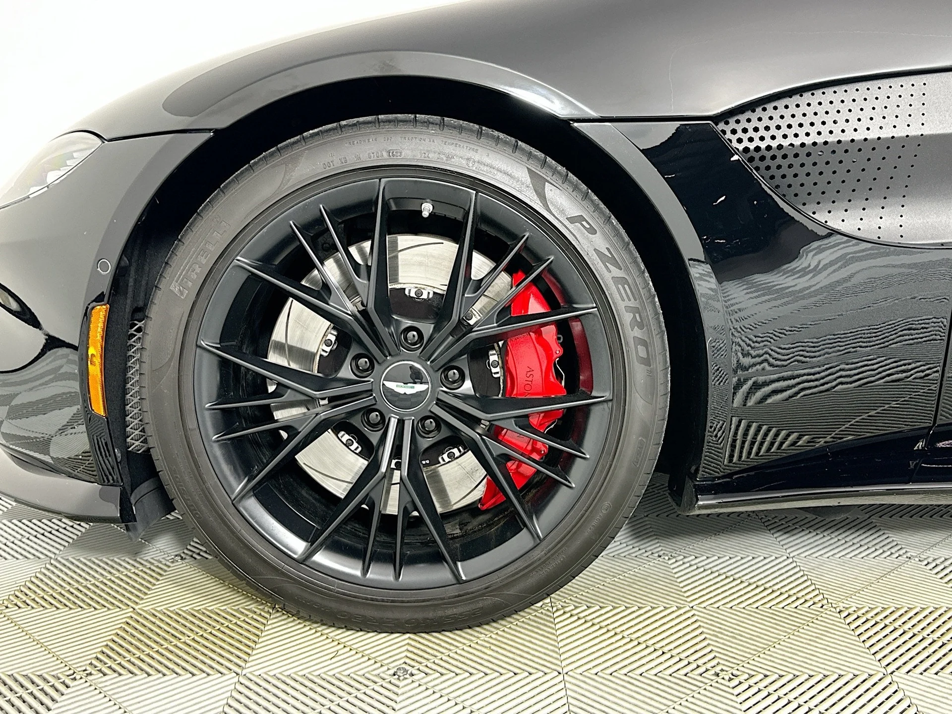 mph003_4048842489_4_b94a552d4d