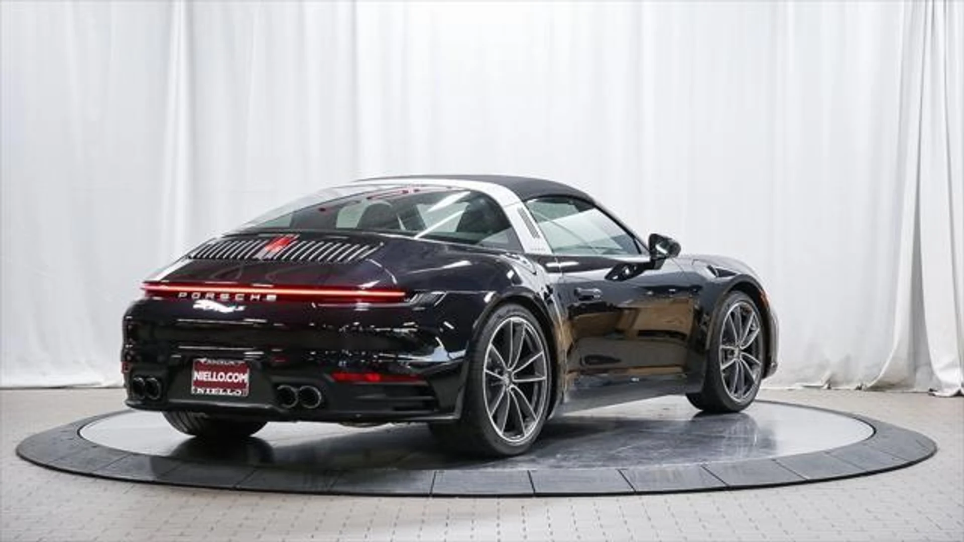 mph003_4061249274_a4vyly2_STD_Vuf_C_As_v_Tcuer_EU_74c9260f6c