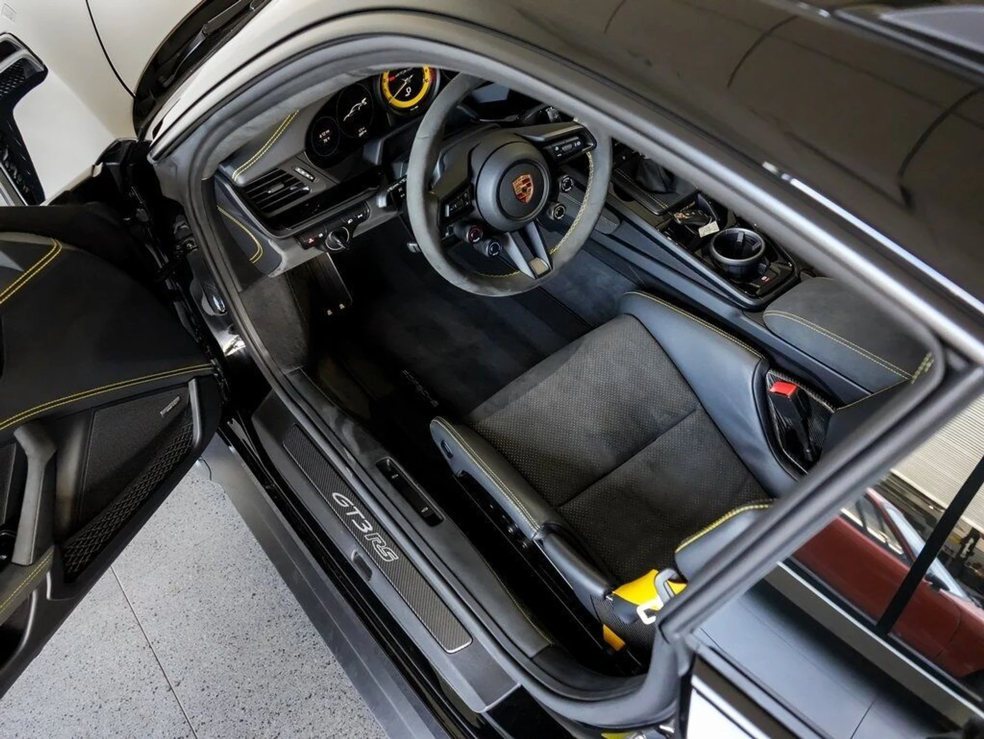 mph003_4070675131_e34b963afbc53a7f588b05a6eb0ad530_b2a63b7256