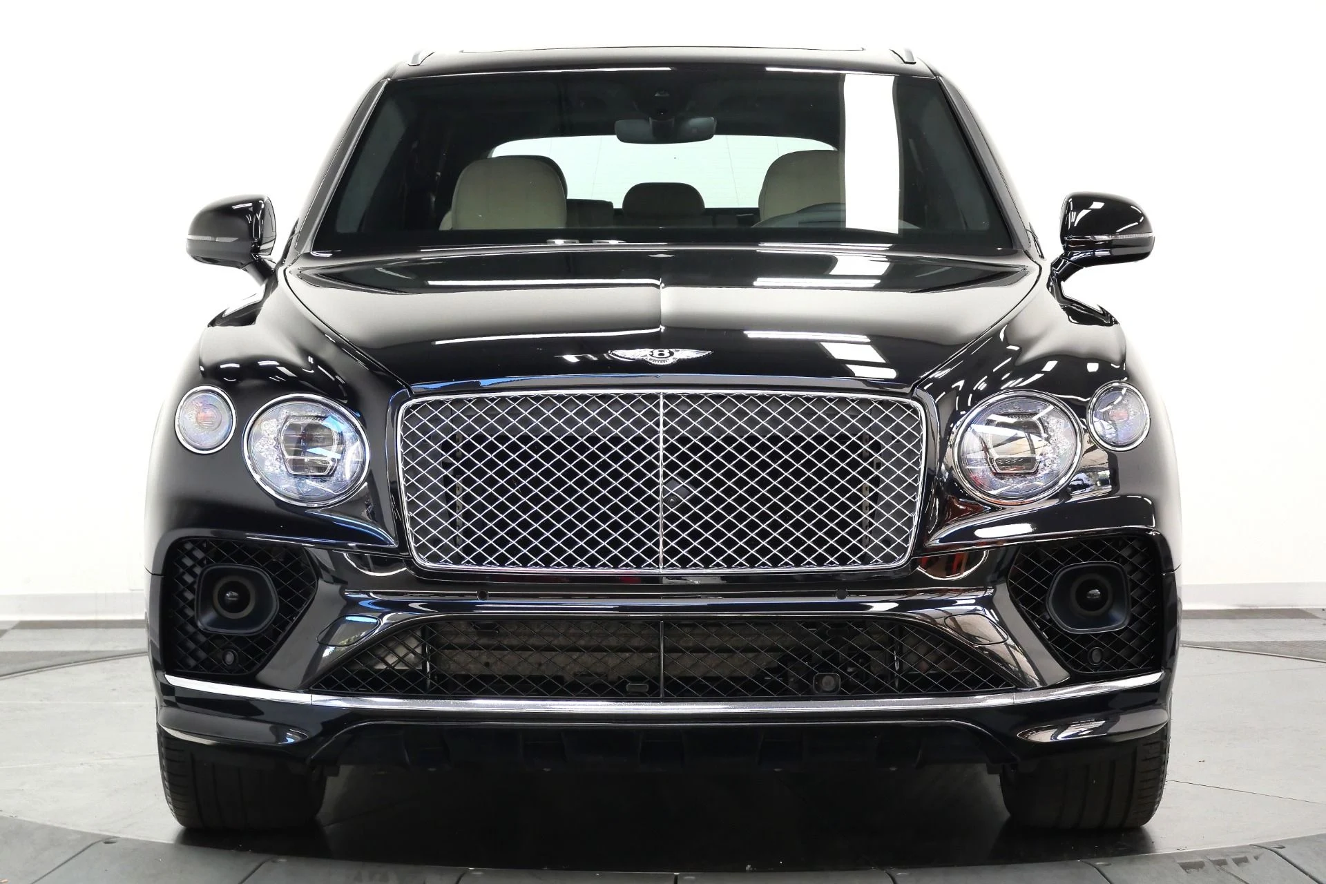 mph003_4071501432_Used_2023_Bentley_Bentayga_V8_Touring_Specification_Front_Seat_Comfort_Specification_1783533314_0915dc8645