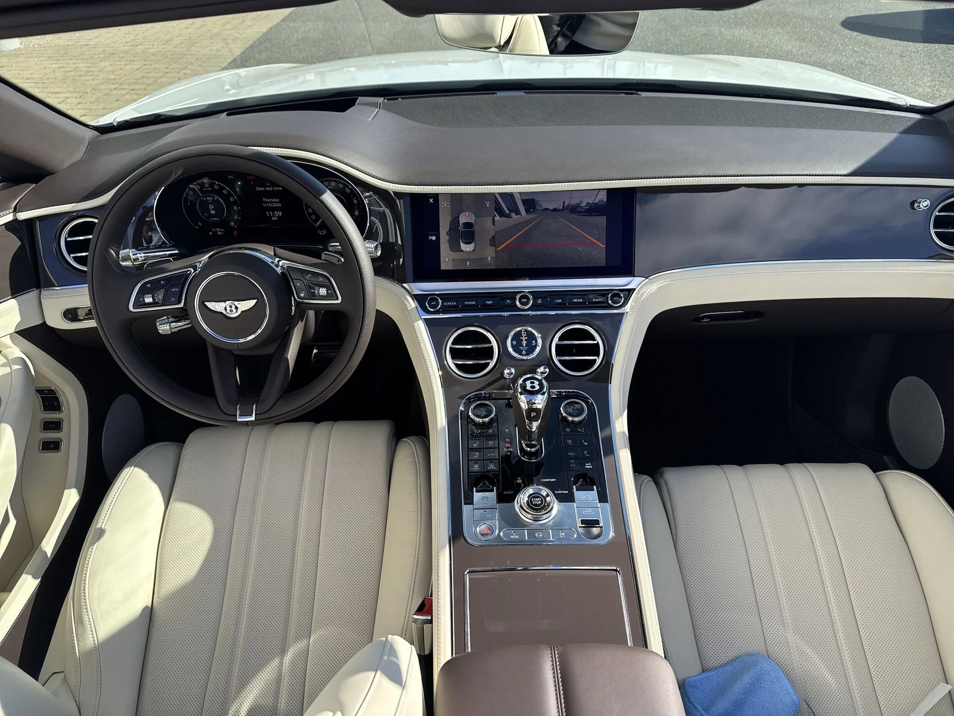 mph003_4075079487_f80c97902ce14a198ab8178e81297556x_21e573c331