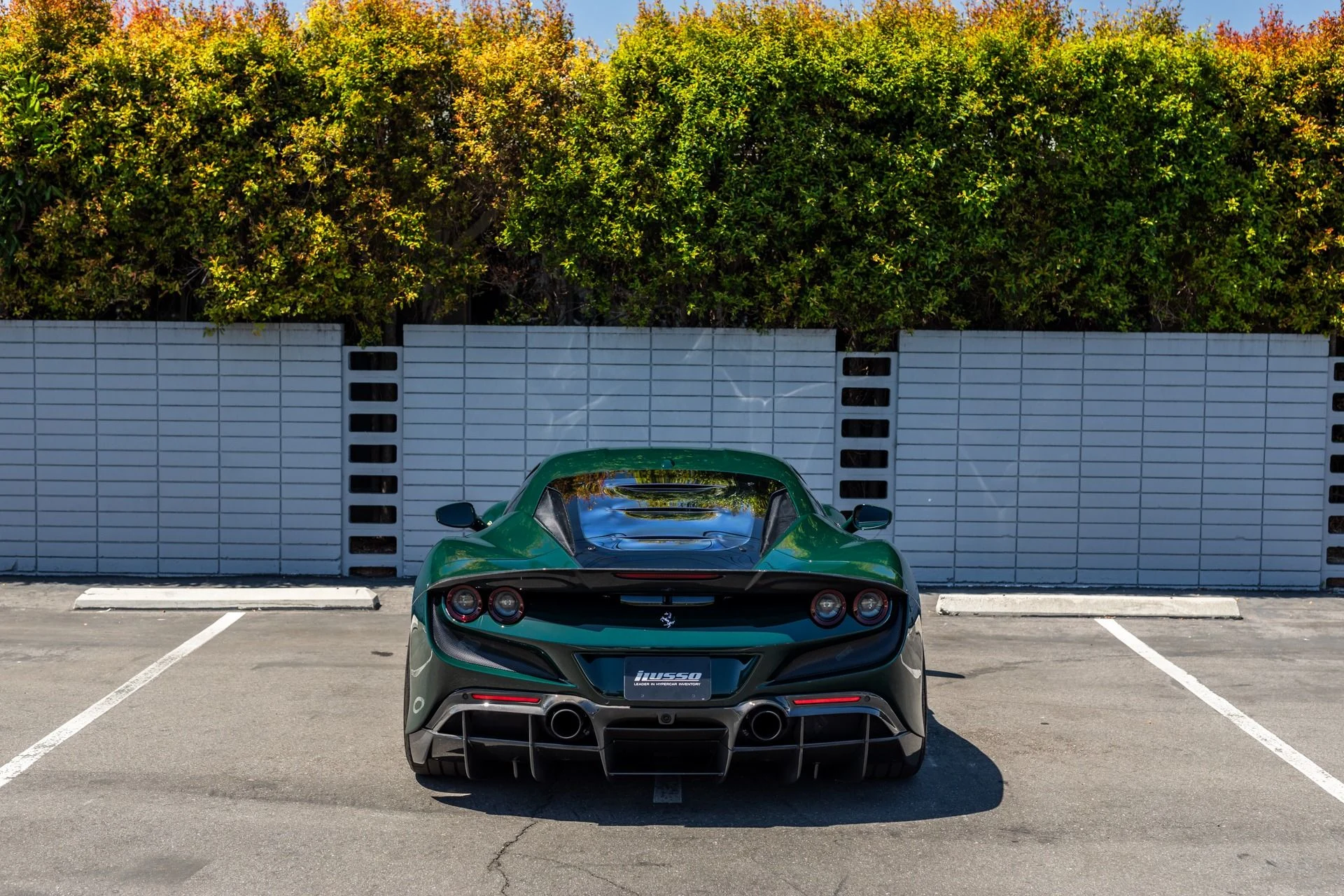 mph003_4077729131_Used_2022_Ferrari_F8_Tributo_1744415607_fb1ddd9b85